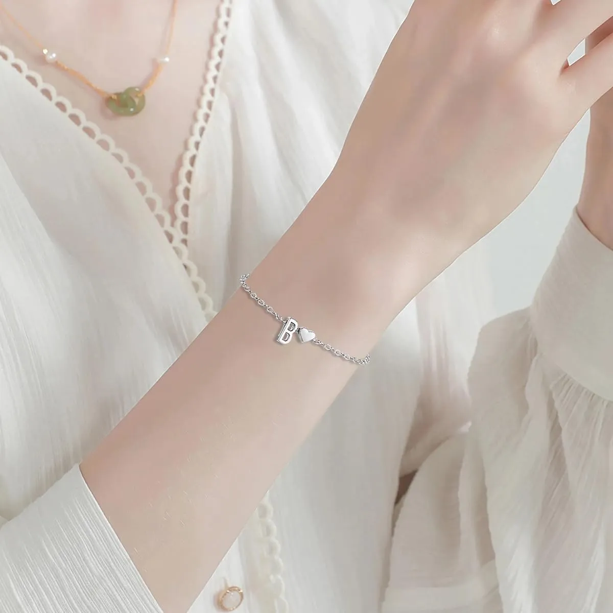 14K Gold Dainty Initial Bracelets for Women Gold Plated Letter Chain Link Anklet Bracelets Personalized Trendy Cute Simple Adjustable Stackable Name Charm Bracelets Jewelry Gifts