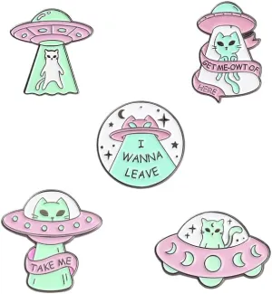 5 Pairs Enamel Cartoon Brooch Pins Set for Women Girls Creative UFO Spaceship Alien Brooch Cute Mushroom Cat Frog Hedgehog Animal Brooches Lapel Backpack Badge Hat Clothes Bag Decoration Accessories Gifts