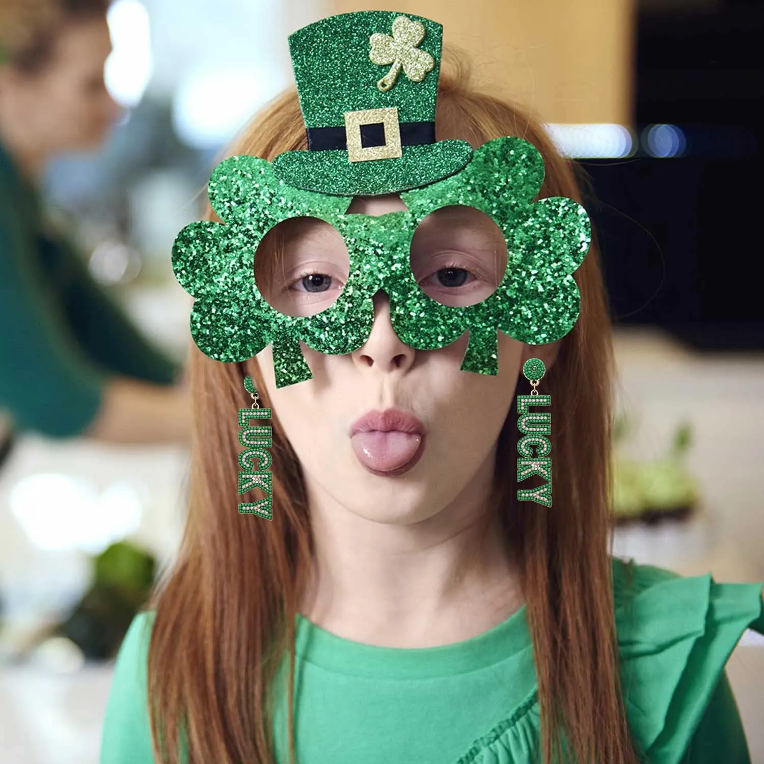 ANGLESJELL St.Patricks Day Earrings Green Shamrock Earring for Women Glitter Rhinestone Letter LUCKY Earrings Irish Holiday Jewelry Gifts