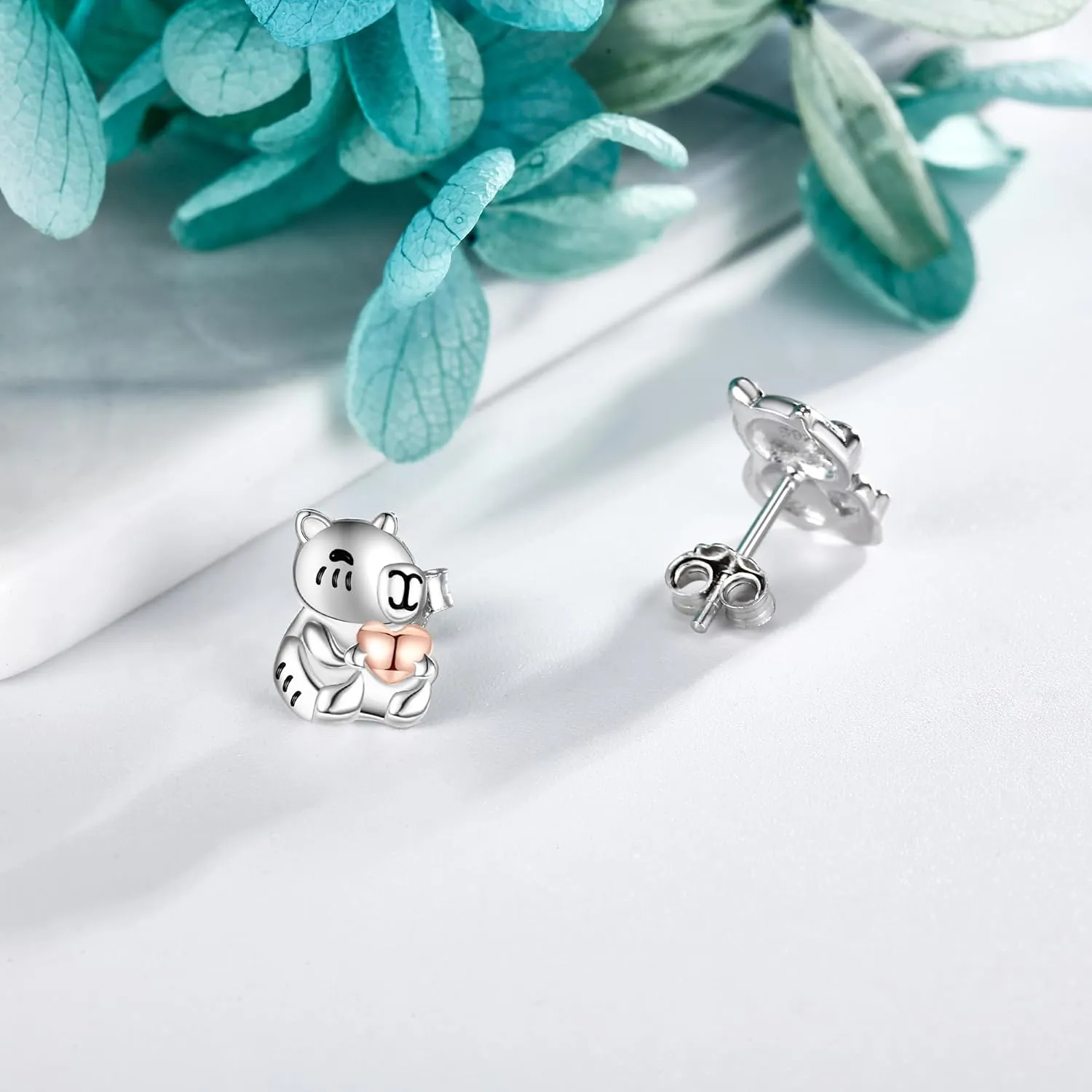 Animal Armadillo Earrings Stud Earrings 925 Sterling Silver Cute Animal Earrings Jewelry Gifts for Women Daughter Teens Girls