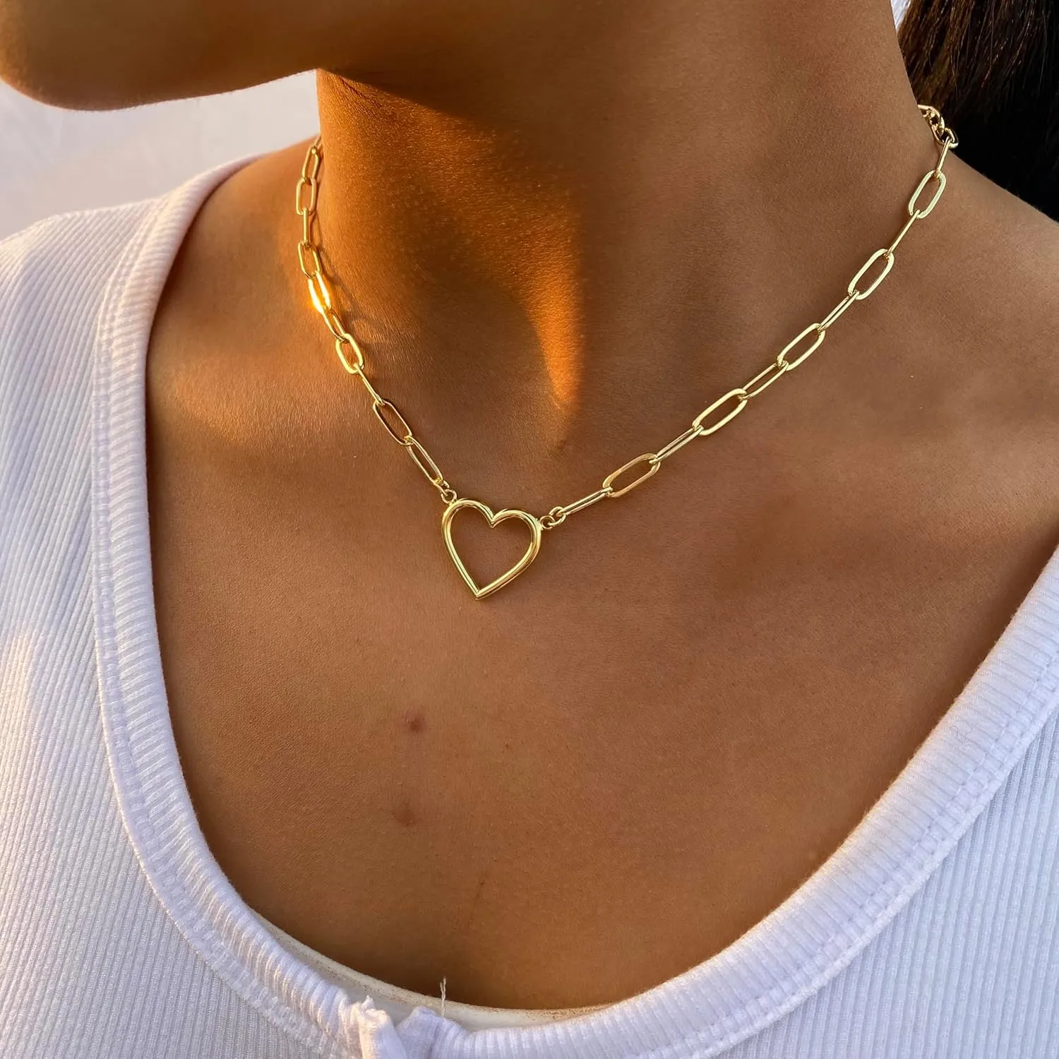 ASCOMY Dainty Gold Necklace for Women 14K Gold Plated Necklaces for Her Delicate Love Heart Necklace Heart Pendant Necklace Cute Necklaces Festival Jewelry Gift for Women