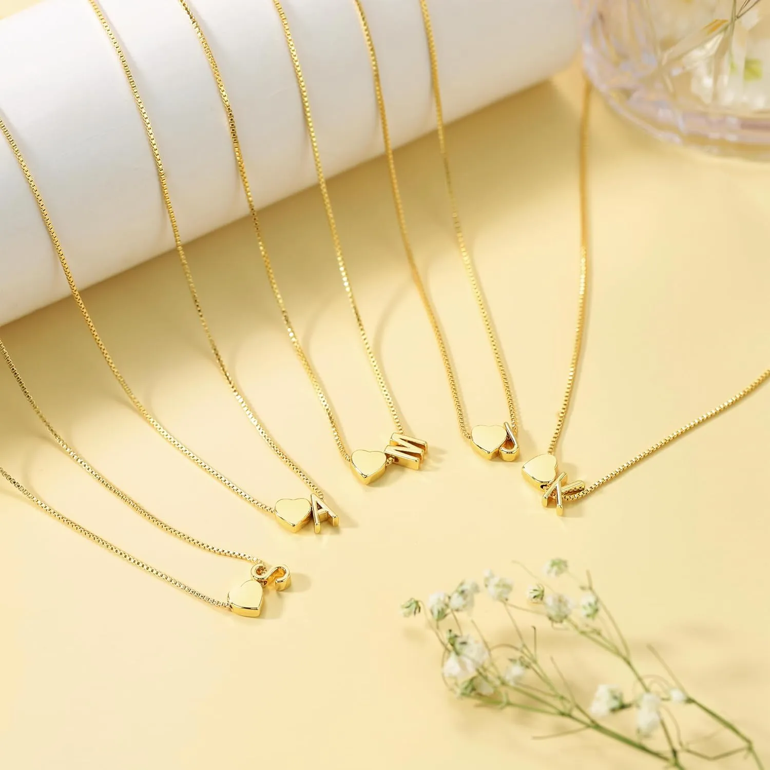 BAYLAY Heart Initial Necklaces for Women Girls, 18K Gold Plated Letter A-Z Initial Necklace Jewelry Dainty Gold Initial Necklaces for Women Teen Girl Gifts Trendy Stuff