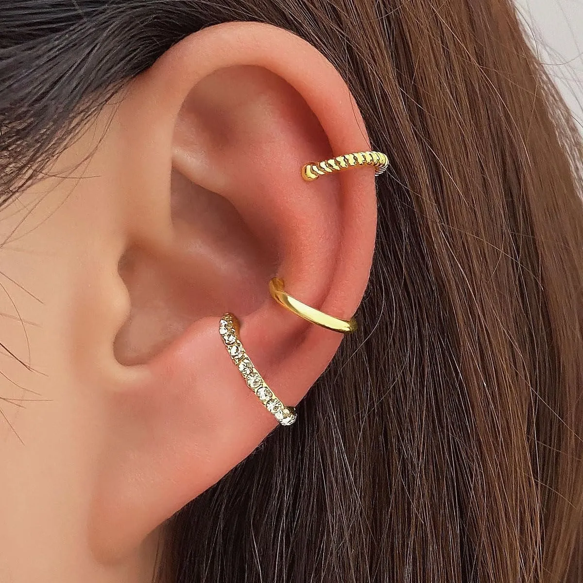 Black Ear Cuff Earrings for Women Clip On Cartilage Earrings Non Pierced Ear Cartilage Hoop Huggie Ear Cuffs for Women Non Piercing for Women
