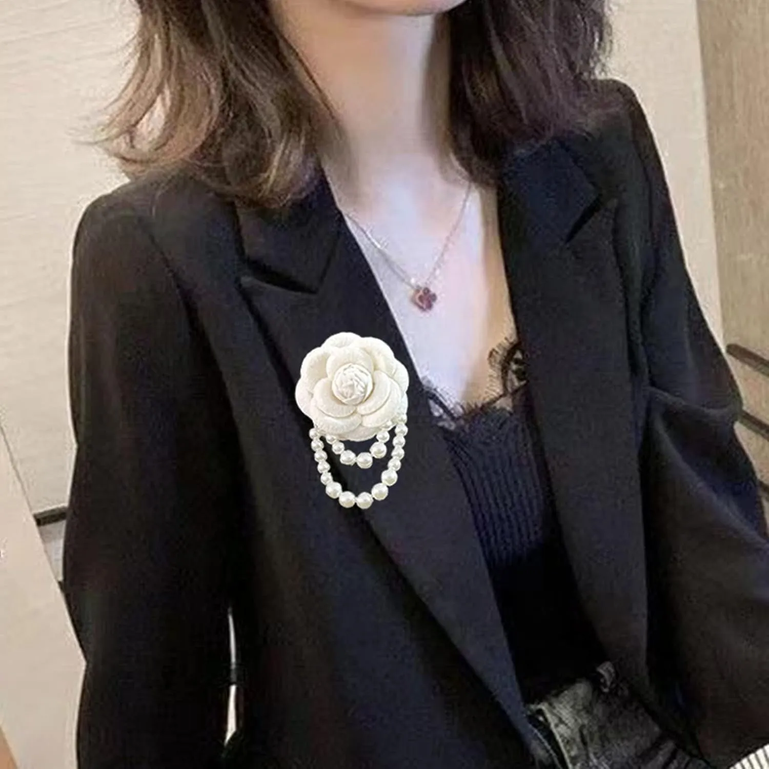 Bohemian Pearl Safety Brooch Pins Flower Hair Flowers Hairpin Headpieces, Shawl Clips for Women Girls Vintage Collar Brooch
