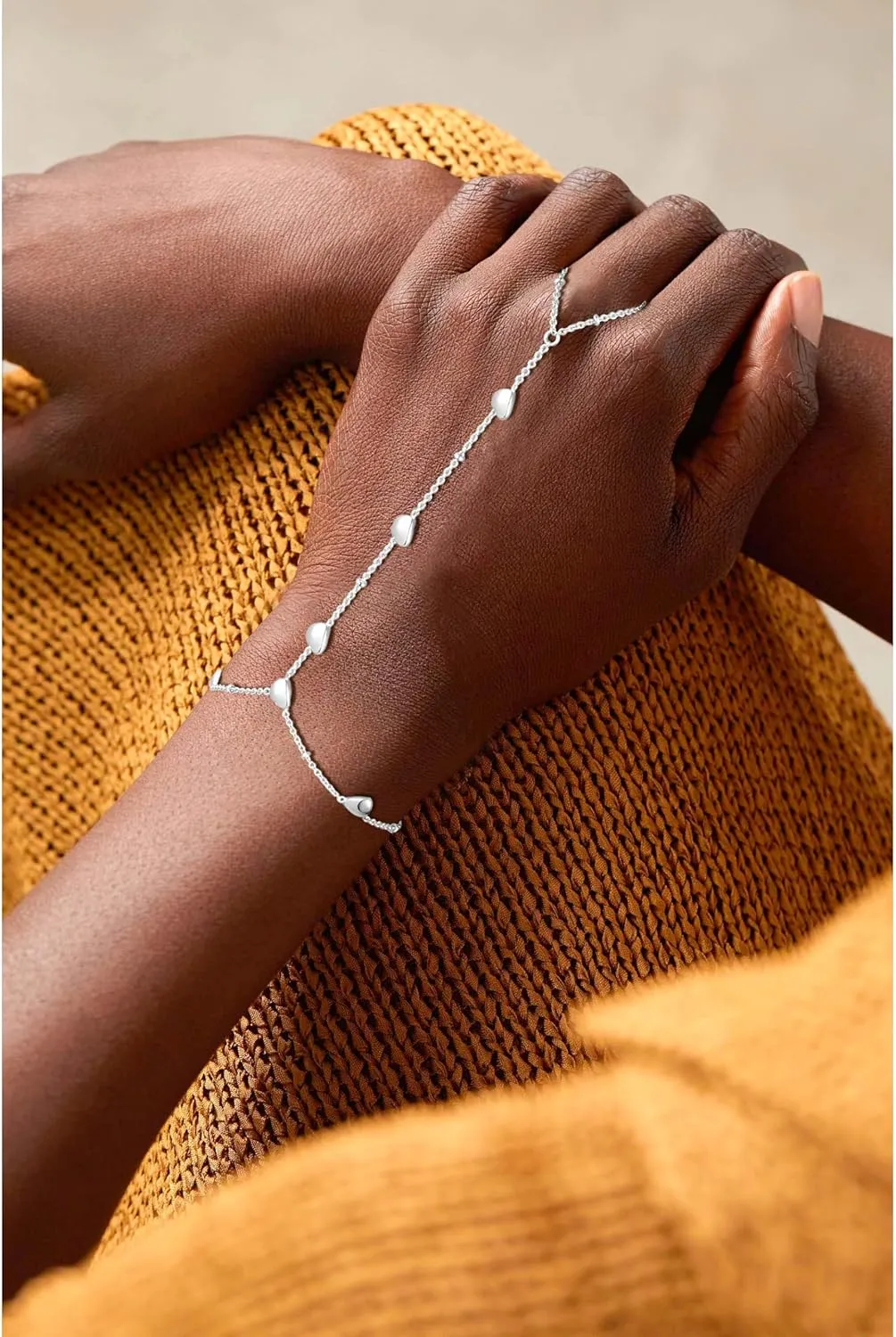 Bracelets for Women,14K Gold/Silver Plated Dainty Hand Chain Bracelets Trendy Ring Chain Bracelet Charm Gold Cuff Bangle Stackable Bracelets Fashion Body Jewelry Adjustable Waterproof Gifts for Her