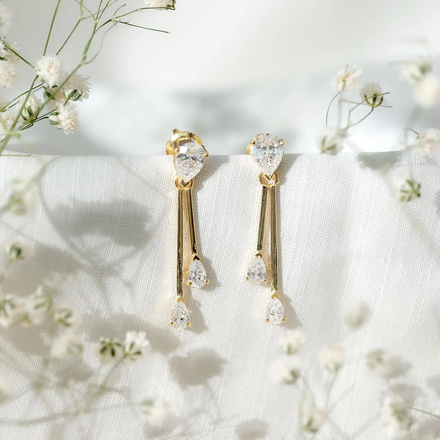 Certified Lab Grown Diamond Dangle Earrings, Ef-Vs Quality, Pear Diamond Wedding Earrings For Bride - With Jewelry Box