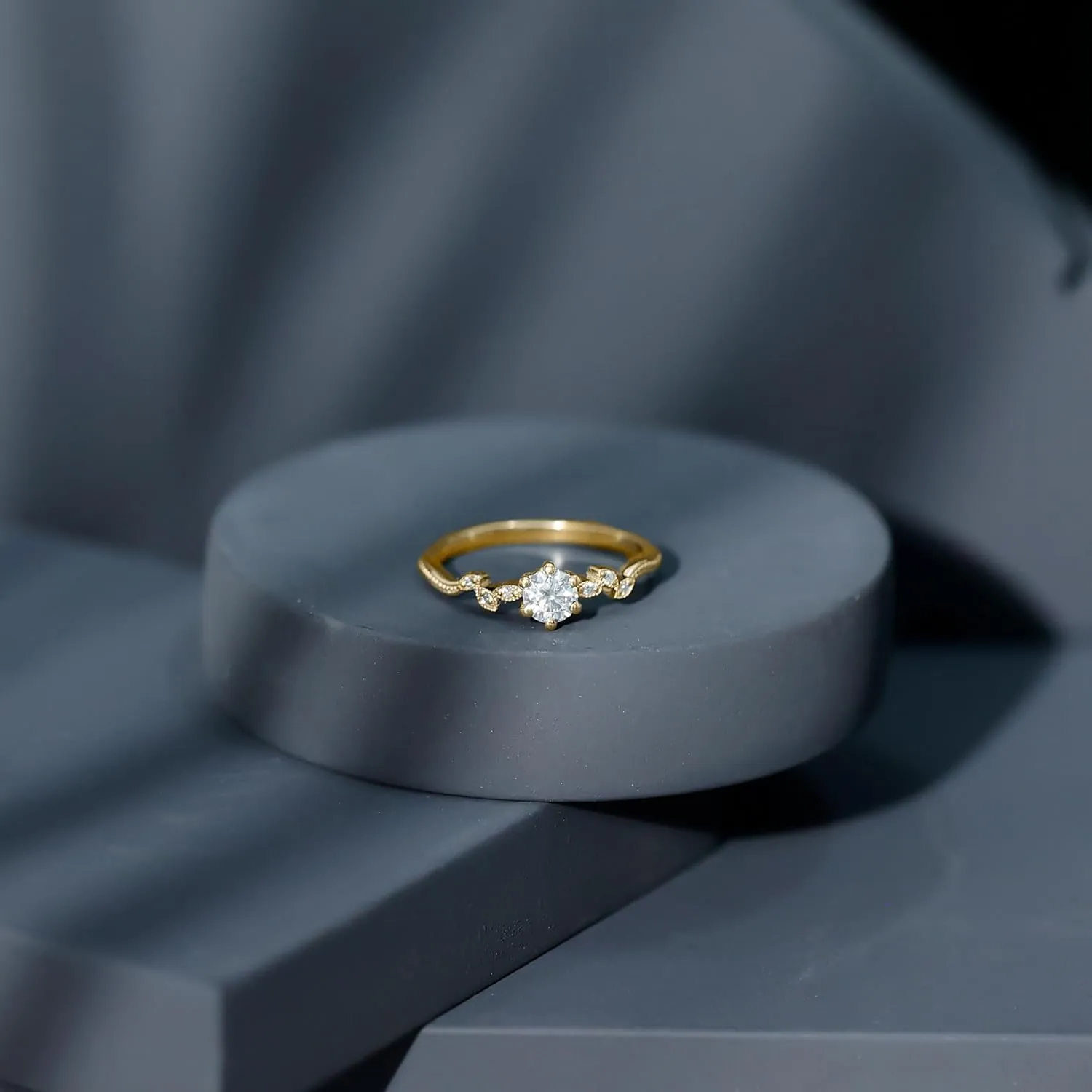 Certified Lab Grown Diamond Promise Ring, Ef-Vs Quality, Diamond Minimalistic Ring For Women - With Jewelry Box