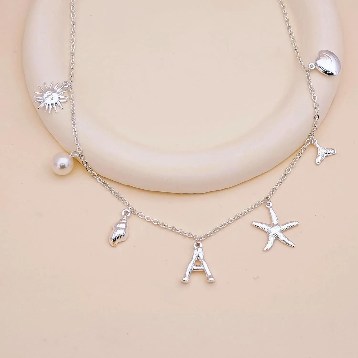 Charm Initial Necklaces for Women Trendy Sterling Silver Beach Shell Bubble Letter Necklace Starfish Pendant Necklace Chunky Choker Seashell Necklace Personalized Costume Monogram Name Boho Summer Jewelry for Women Gifts