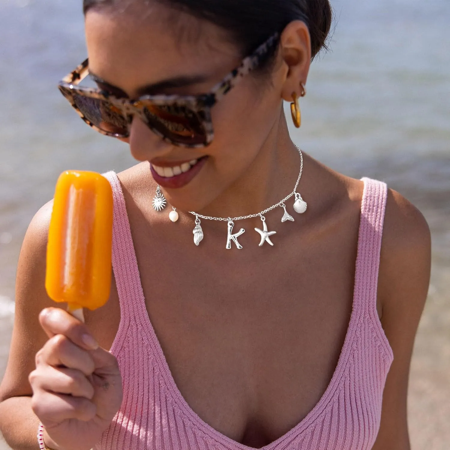 Charm Initial Necklaces for Women Trendy Sterling Silver Beach Shell Bubble Letter Necklace Starfish Pendant Necklace Chunky Choker Seashell Necklace Personalized Costume Monogram Name Boho Summer Jewelry for Women Gifts