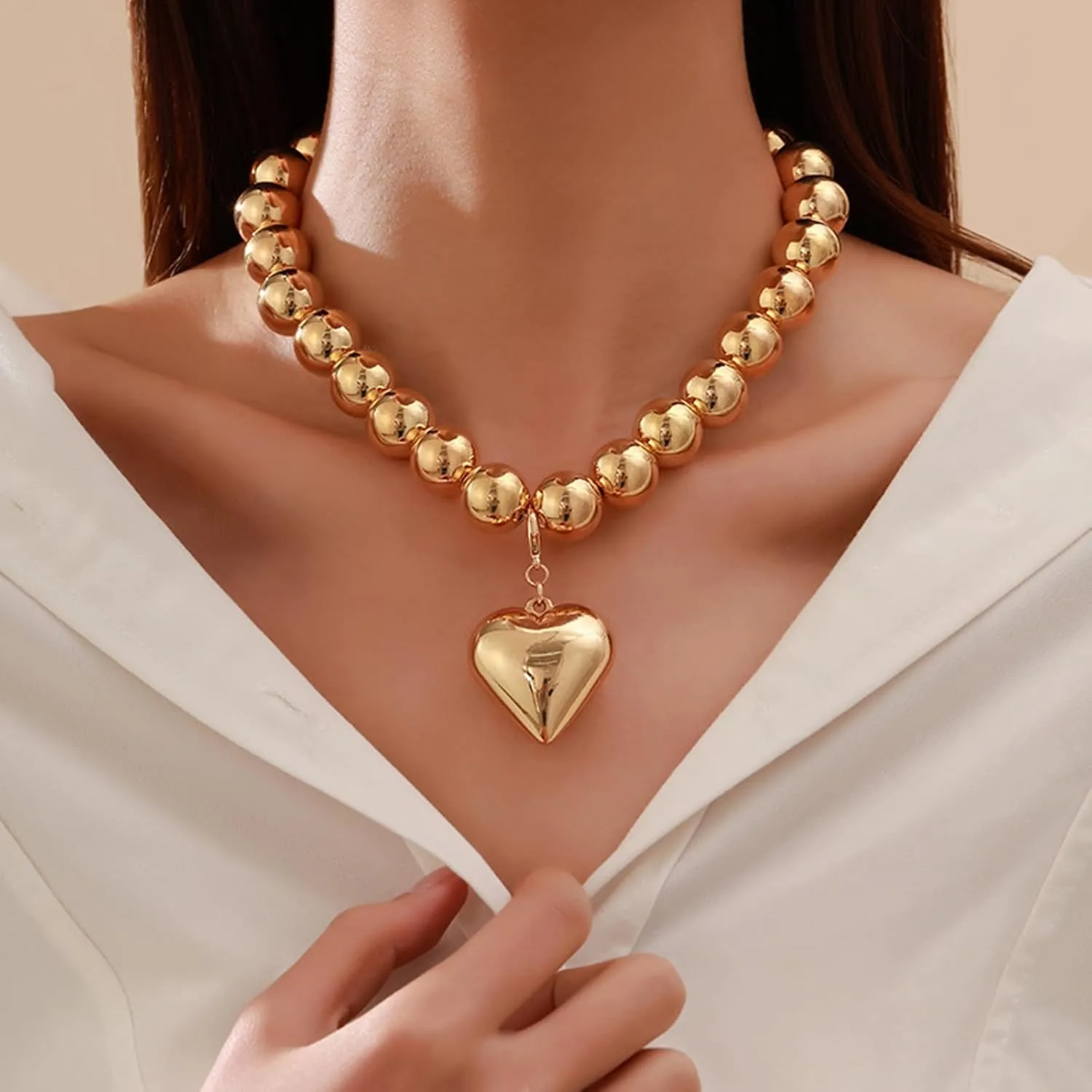 Chunky Heart Necklace Puffy Heart Charm Necklaces Big Pearl Bead Chain Necklaces Adjustable Gold Heart Pendant Statement Necklace Gifts on Birthday Holidays Jewelry for Women