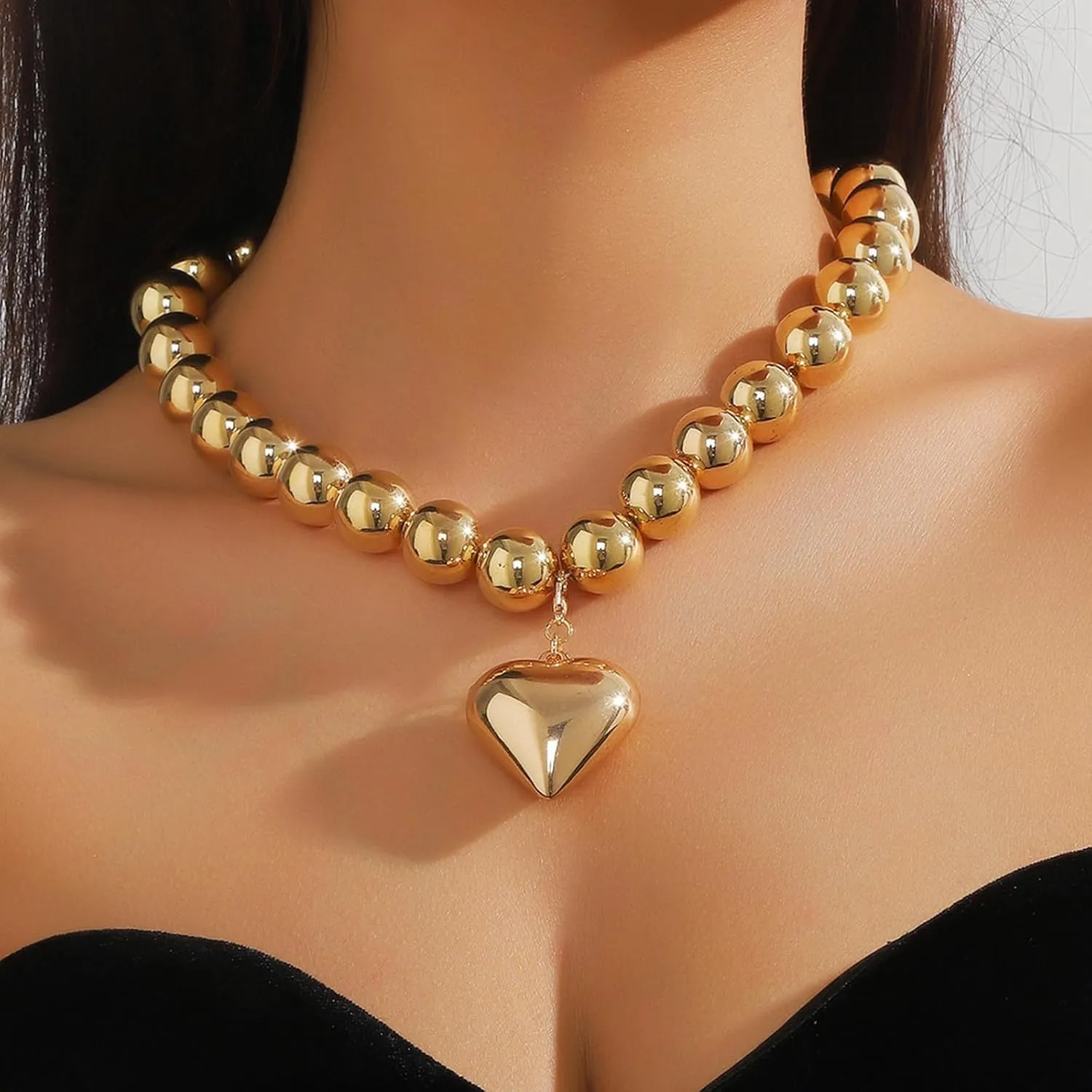 Chunky Heart Necklace Puffy Heart Charm Necklaces Big Pearl Bead Chain Necklaces Adjustable Gold Heart Pendant Statement Necklace Gifts on Birthday Holidays Jewelry for Women