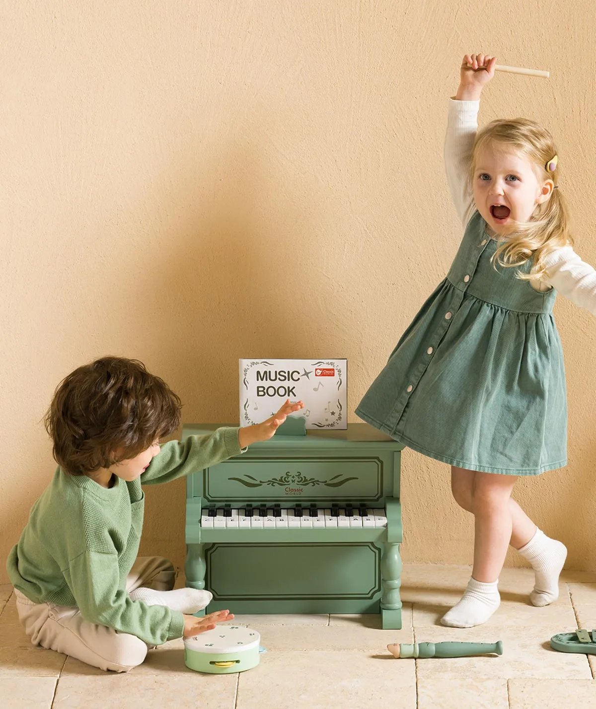 Classic World Vintage Piano