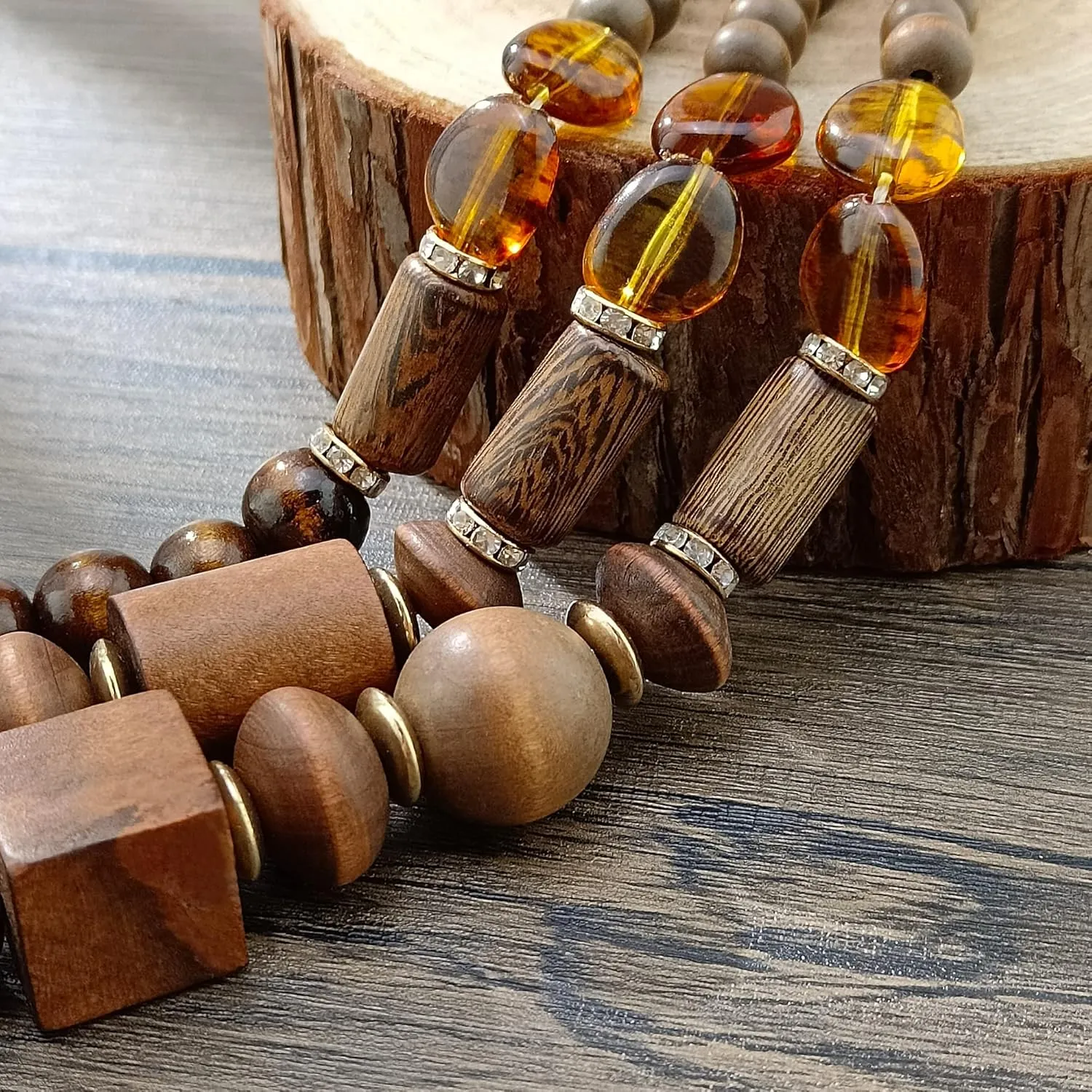 Coiris Layer Chunky Wood Beaded Necklace Exaggerated Statement Bead Collar Necklace Bib Necklaces