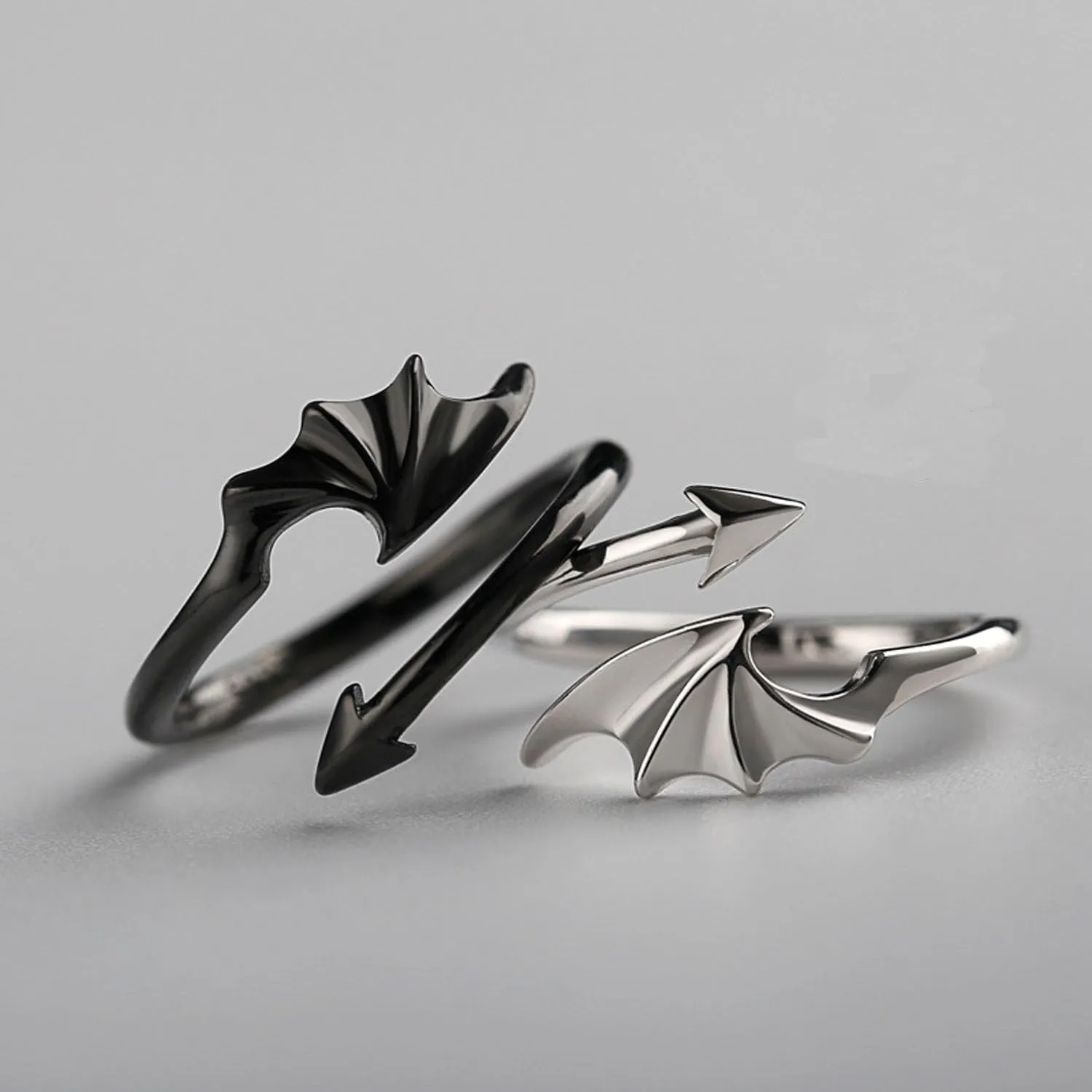 Couple Matching Rings for Woman Man Angel Devil Wings Dragon Arrow Open Rings Adjustable Dinosaur/Dragon Rings for Women Set Friendship Rings Black White Couple Rings for Her and Him