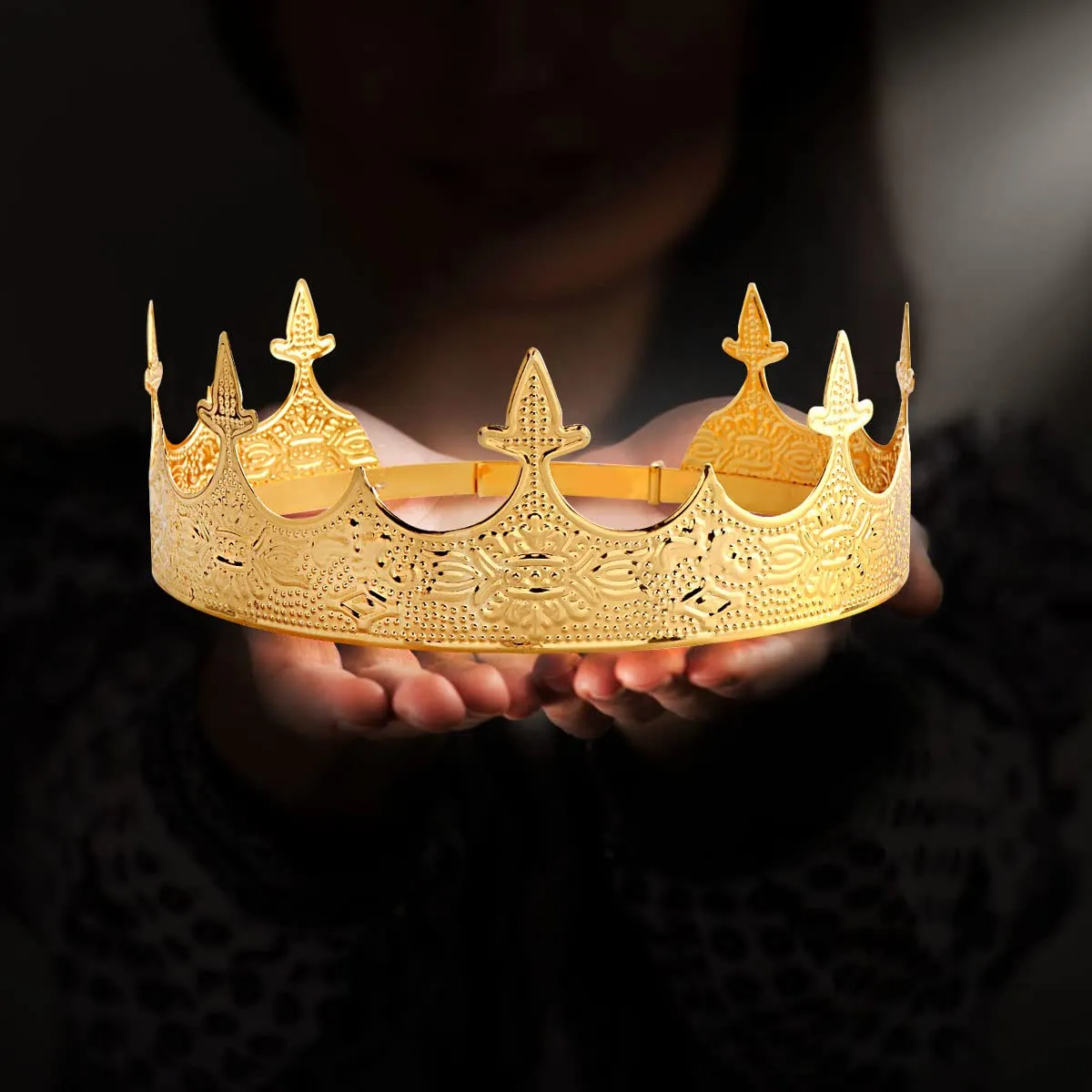 Crown Hair Jewelry Royal King Diadem Men Metal Big Tiaras For Wedding Halloween Costume Birthday Hair Accessories (Gold)