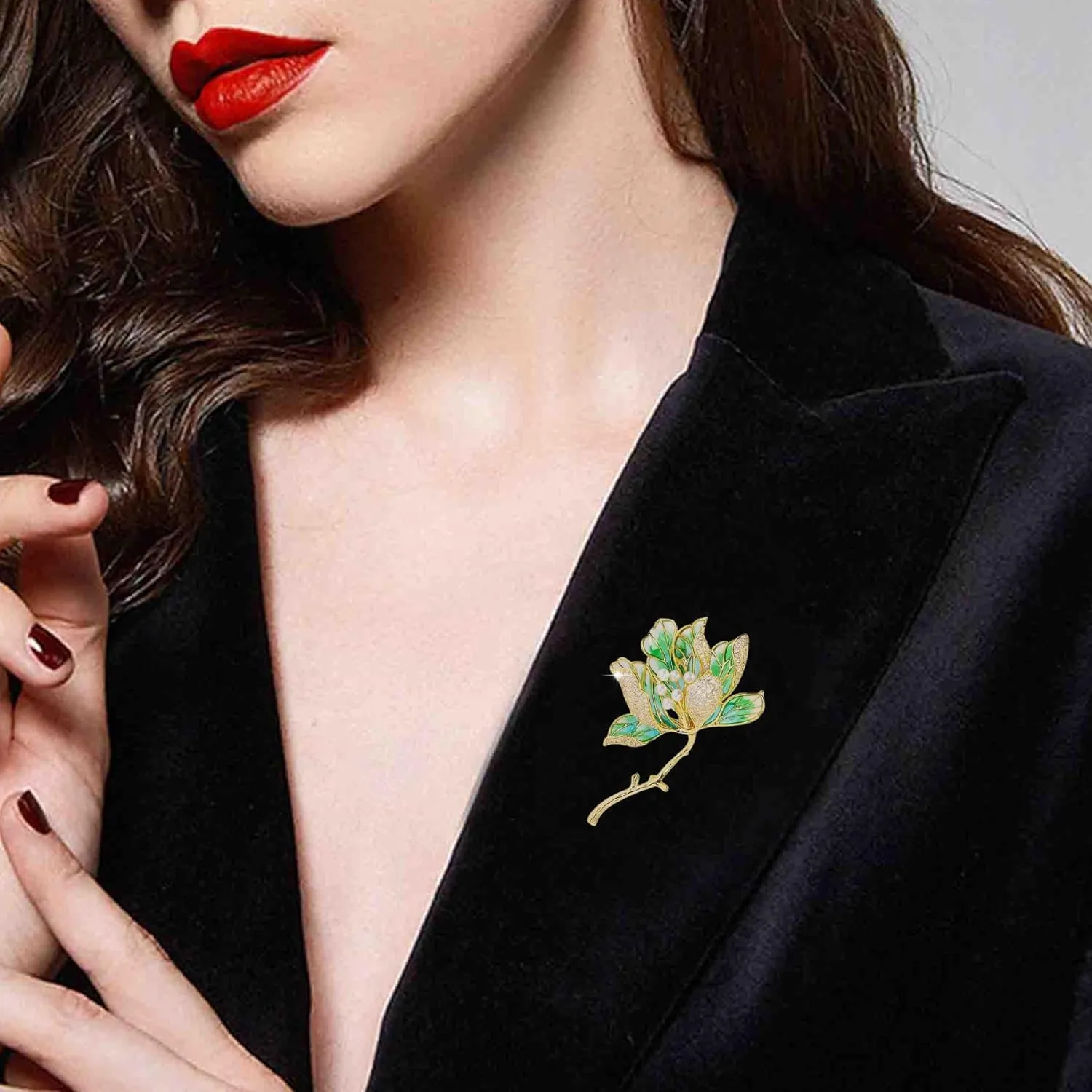 Crystal Flower Brooch Pins for Women Elegant Enamel Rhinestone Floral Brooches Pin Fashion Jewelry for Party Dance Wedding Banquet Brooch for Women Gift