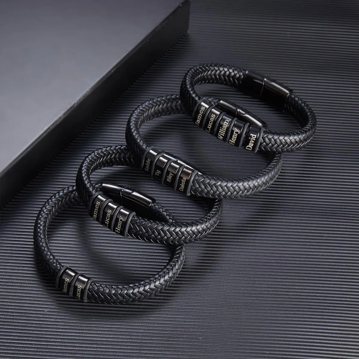 Custom Name Bracelets for Men, Engraved Men's Leather Braid Bracelet with 2-5 Names, Personalized Father's Day Gifts for Dad Husband Grandpa Boyfriends