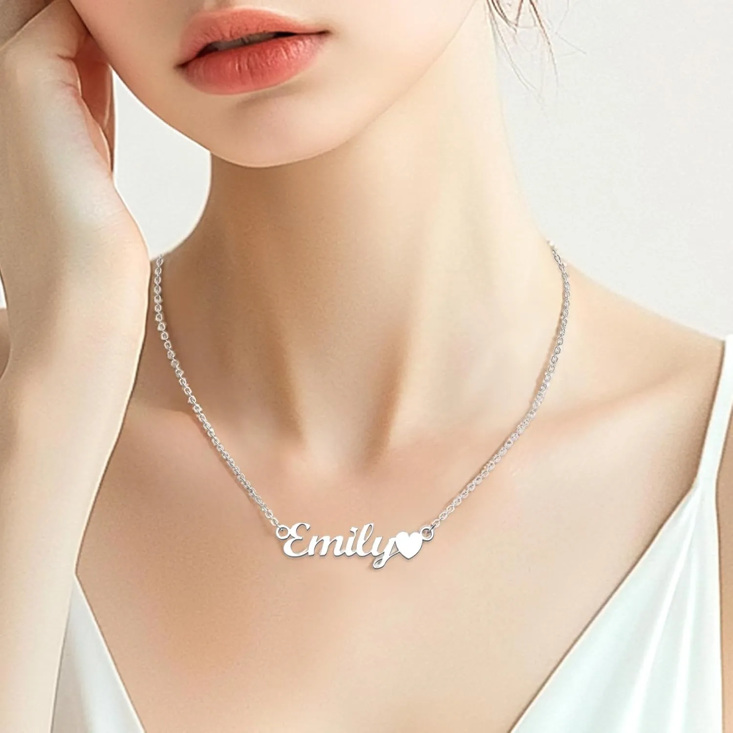 Custom Name Necklace for Women - 18K Gold Plated Customized Nameplate Jewelry Personalized Name Necklaces, Personalized Gift for Women Mom Girlfriend Birthday Anniversary