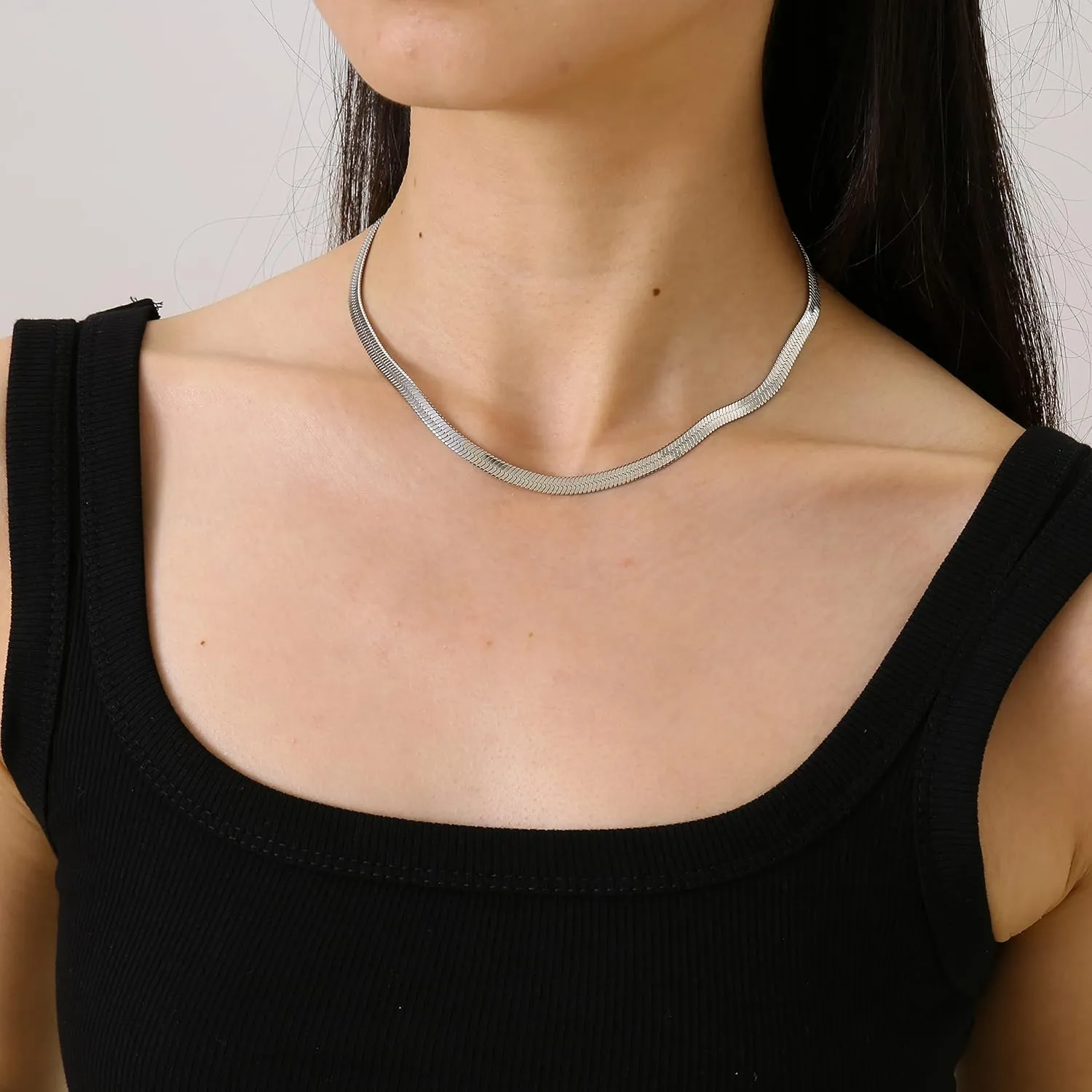 Dainty Chain Necklace for Women 18K Gold Plated Coin Disc Choker Necklaces Simple Satellite Beaded Twisted Chain Necklace Delicate Thin Paper Clip Necklaces Everyday Jewelry