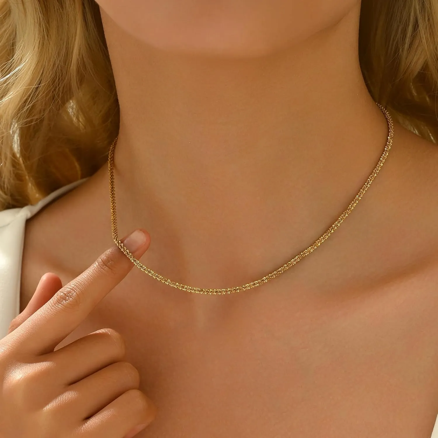 Dainty Chain Necklace for Women 18K Gold Plated Coin Disc Choker Necklaces Simple Satellite Beaded Twisted Chain Necklace Delicate Thin Paper Clip Necklaces Everyday Jewelry