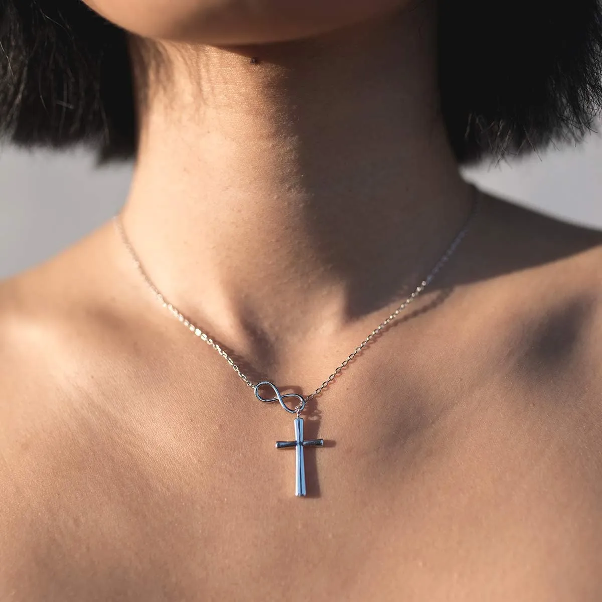 Dear Ava Necklace Gift For Women and Girls - Adjustable Modern Jewelry Pendant Love Gifting Idea for Her with Heartfelt Card - Long Distance Gifts for Your Loving Ones