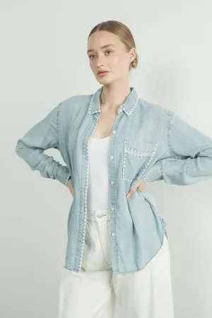 DENIM SHIRT W/ EMBROIDERED DETAIL