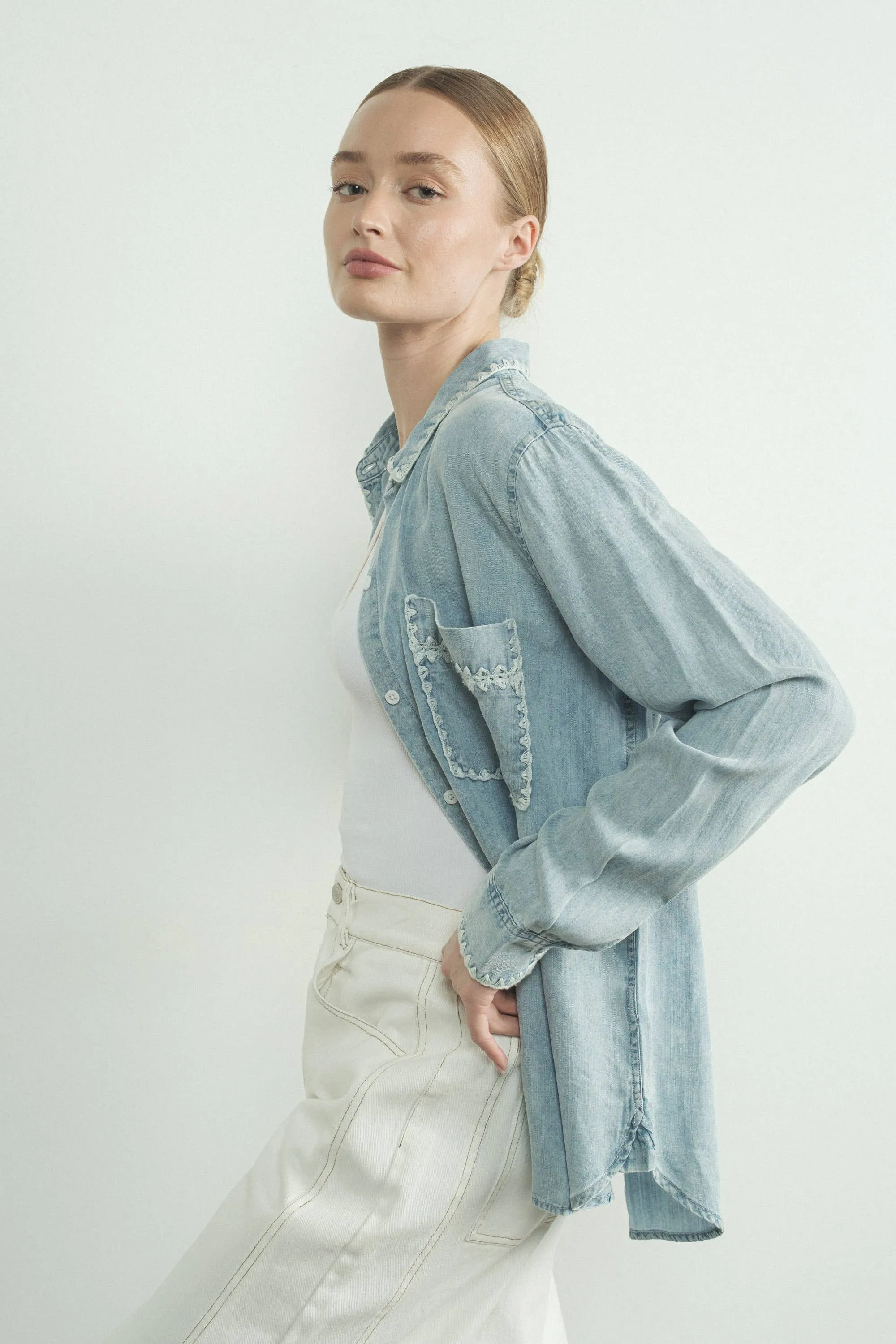 DENIM SHIRT W/ EMBROIDERED DETAIL