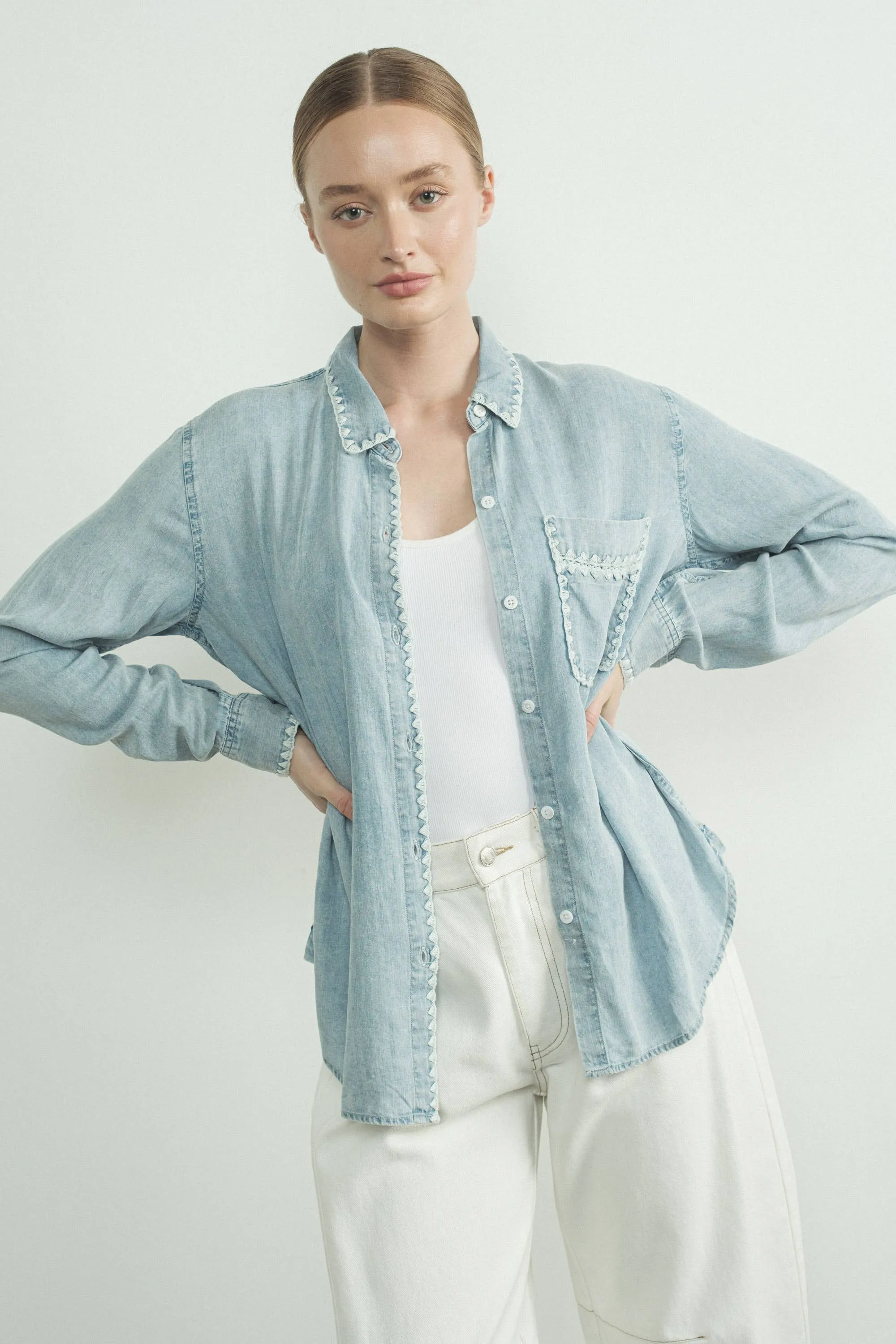 DENIM SHIRT W/ EMBROIDERED DETAIL