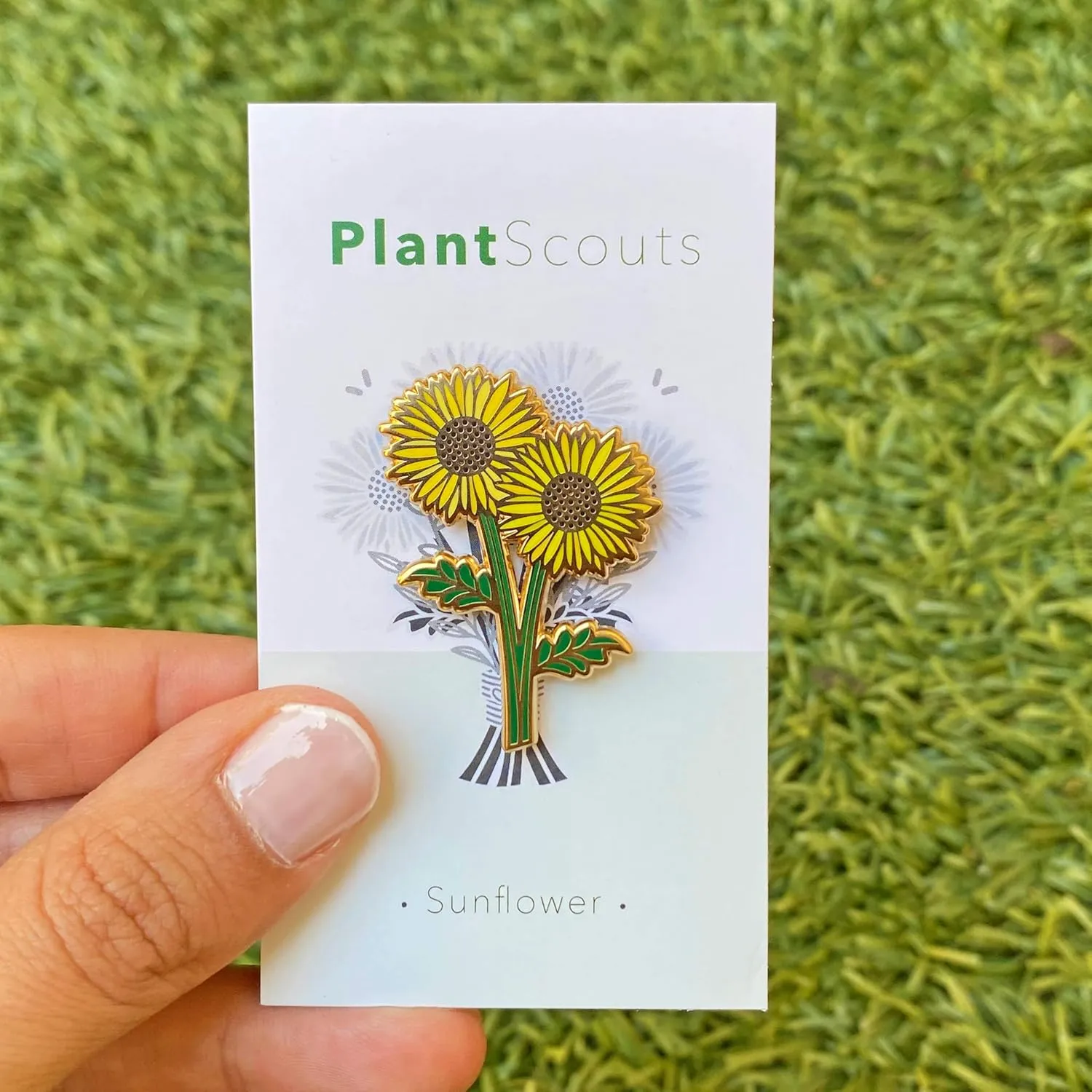 Enamel Flower Wedding Pin - Floral Brooch for Men & Women - Lapel Pin Favors