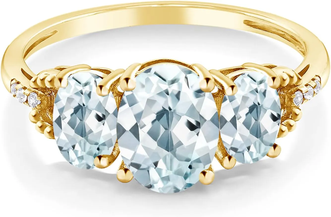 Gem Stone King 10K Yellow Gold Sky Blue Aquamarine and White Diamond 3-Stone Engagement Ring For Women | 2.24 Cttw | 3 Stone Wedding Anniversary Promise Ring For Women