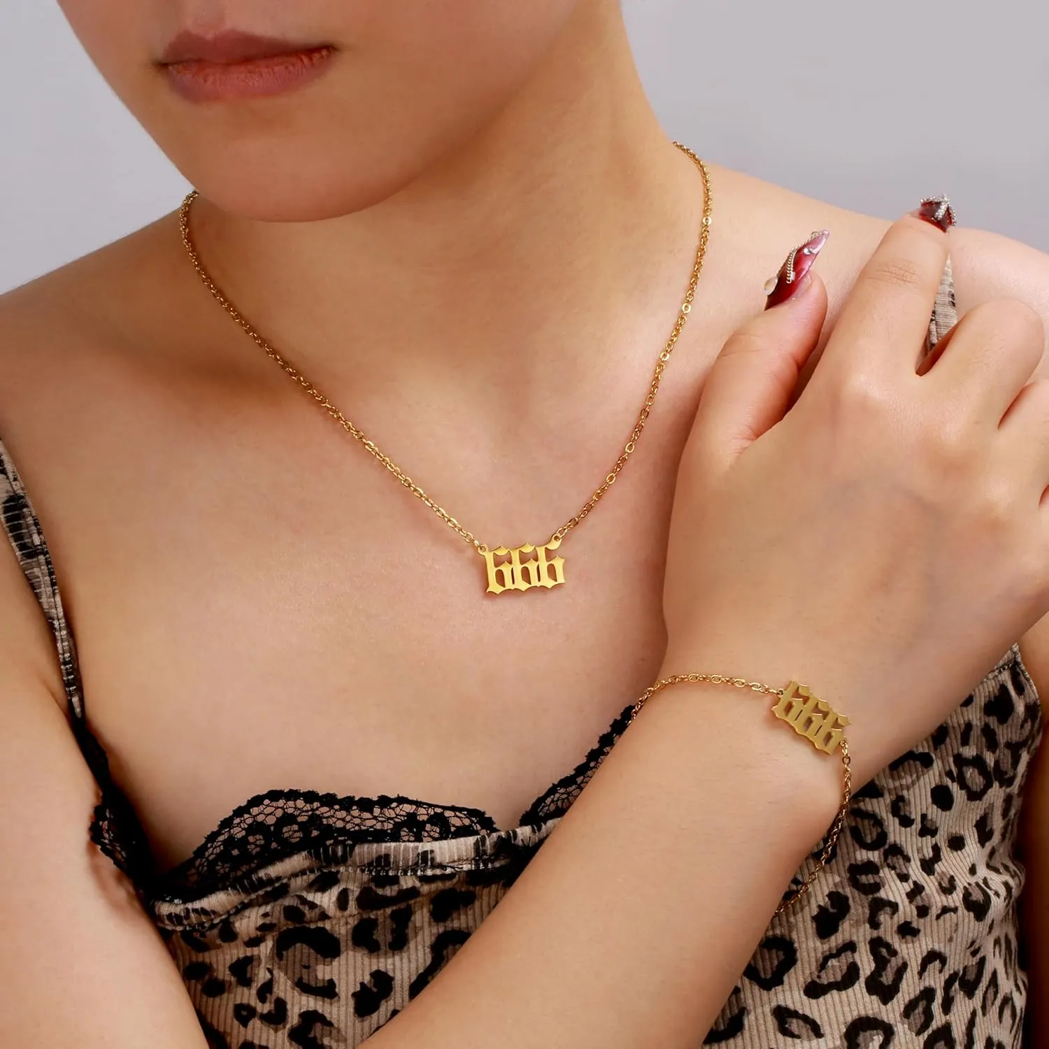 Gold Angel Number Necklace Bracelets for Women, 111 222 333 444 555 666 777 888 999 Dainty Pendants Necklace Bracelets Personalized Number Chain Necklace Bracelets set