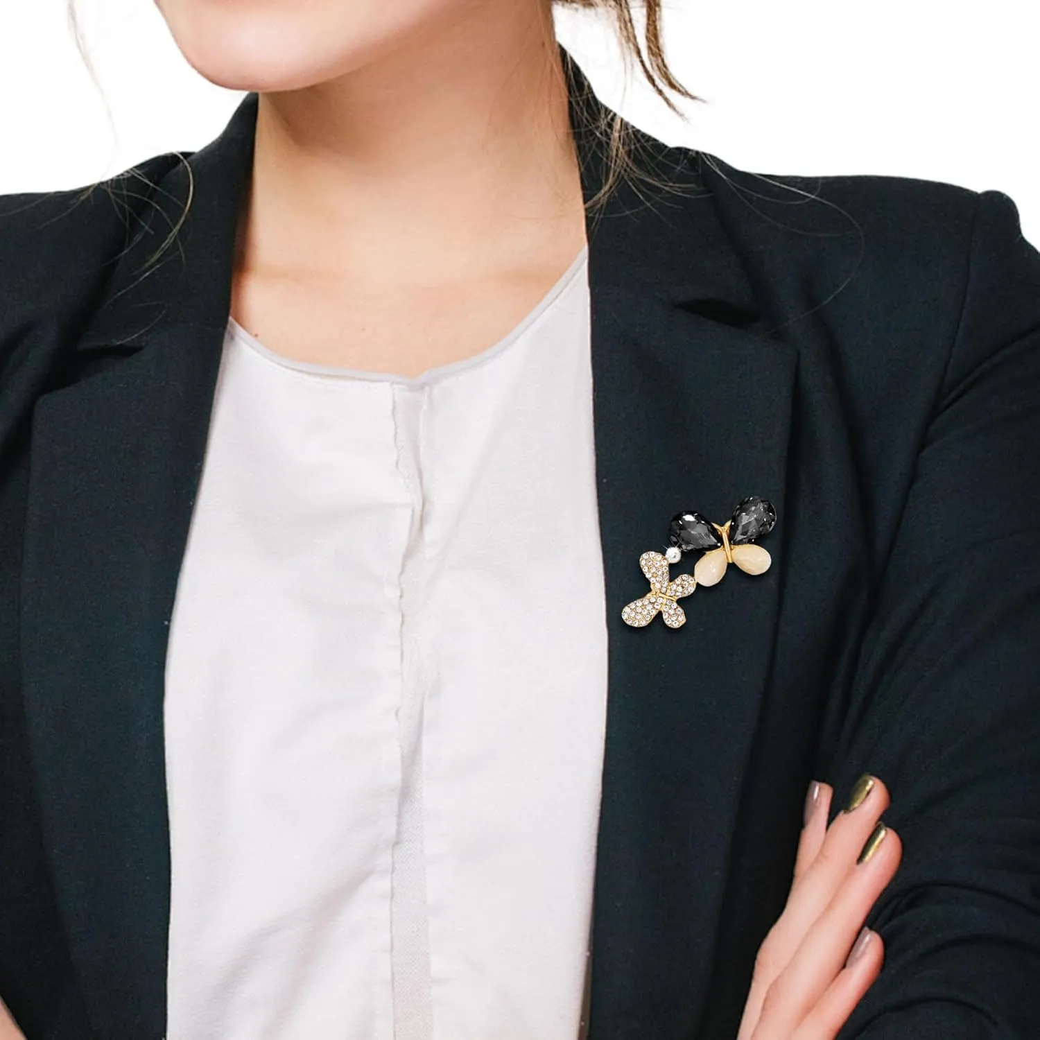 Gold Enamel Crystal Butterfly Brooches for Womne Elegant Rhinestone Pearl Animal Brooch Pins Fashion Jewelry Brooch pin Accessories for Women Gift