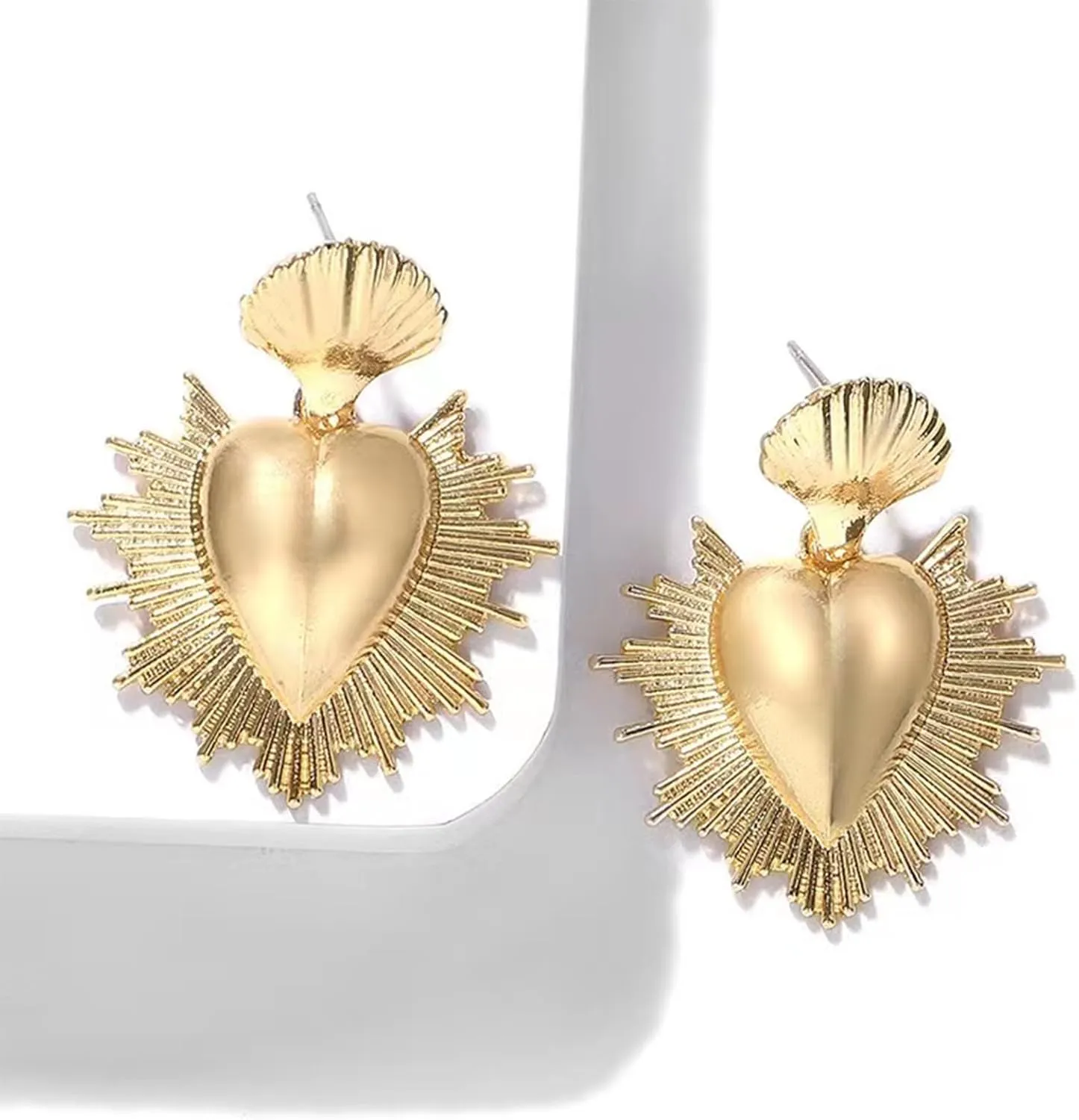 Gold Heart Drop Earrings for Women Chunky Heart Drop Earrings Boho Shell Earrings Heart Statement Earrings Valentine's Day Gift