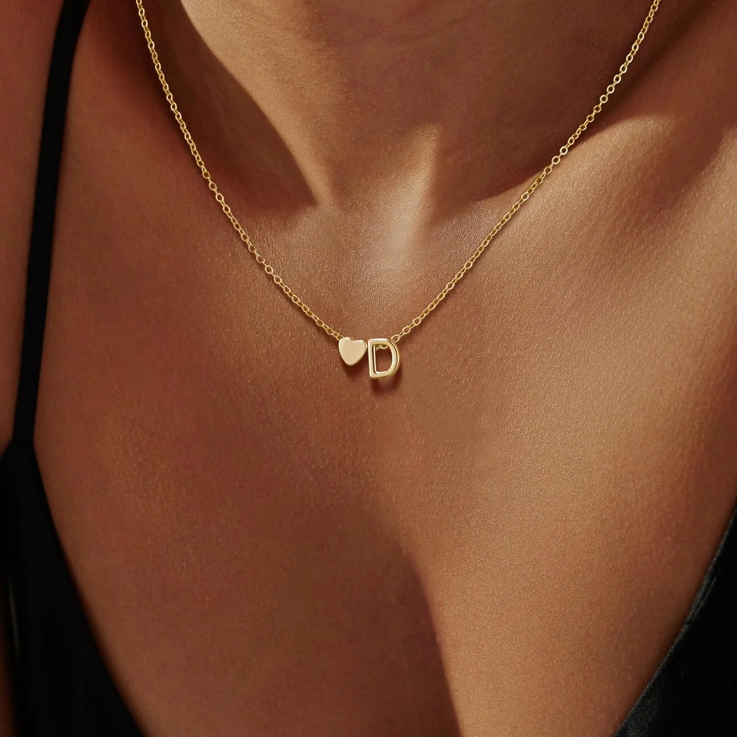 Gold Initial Necklaces for Women 14K Gold Plated Heart Charm Letter A-Z Pendant Dainty Necklace Trendy Heart Necklaces for Women Birthday Christmas Gifts Jewelry for Women