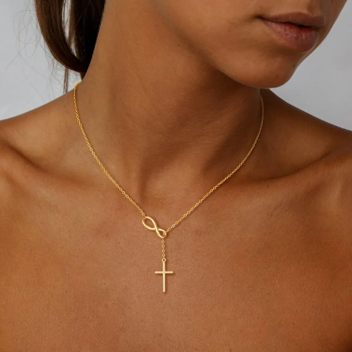 Gold Necklaces for Women, Dainty Layered 14k Gold Plated/Silver Cuban Chain Necklaces for Women Trendy Non Tarnish Simple Pendent Chocker Necklace Fashion Jewelry for Women