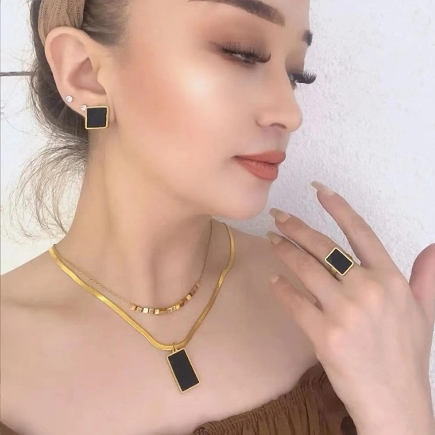 Gold Necklaces for Women Gifts - 14K Gold Plated Necklace for Women Necklaces for Her Tiny Fashion Jewelry for Teensfor Women Friends Jewelry GiftsNecklace Gold Jewelry Birthday Gifts