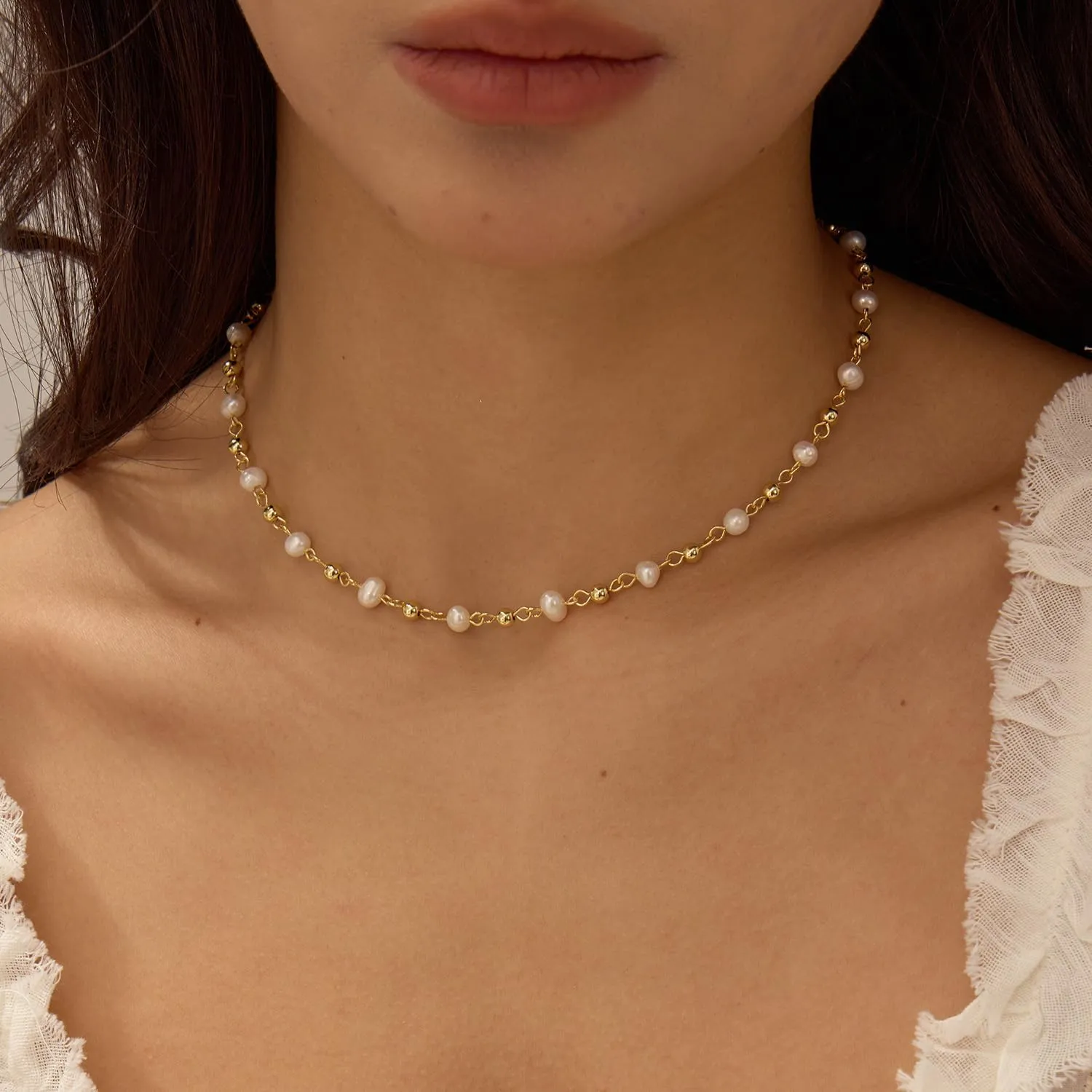 Gold Pearl Necklaces for Women, 14K Natural Freshwater Dainty Pearl Choker Necklaces for Women, Elegant Jewelry for Mom, Wife - Valentine's Day, Anniversary, Wedding Gift