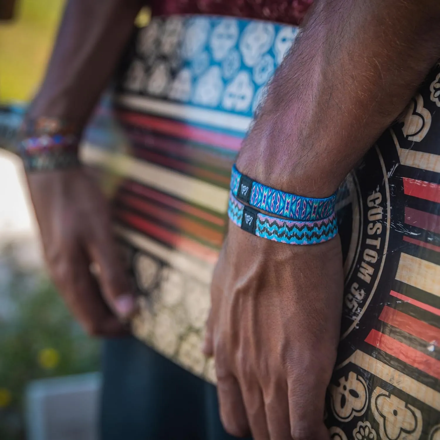 Hang Loose Bands - Southwestern Bracelet for Men, Women & Teens - Comfy Tribal Print and Boho - Western Style Reversible Wristband