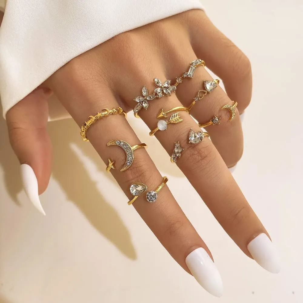 KISS WIFE Gold Stackable Moon Star Knuckle Rings Set for Women, Boho Dainty Lightweight Stacking Rings, Vintage Midi Rings Pack, Trendy Jewelry
