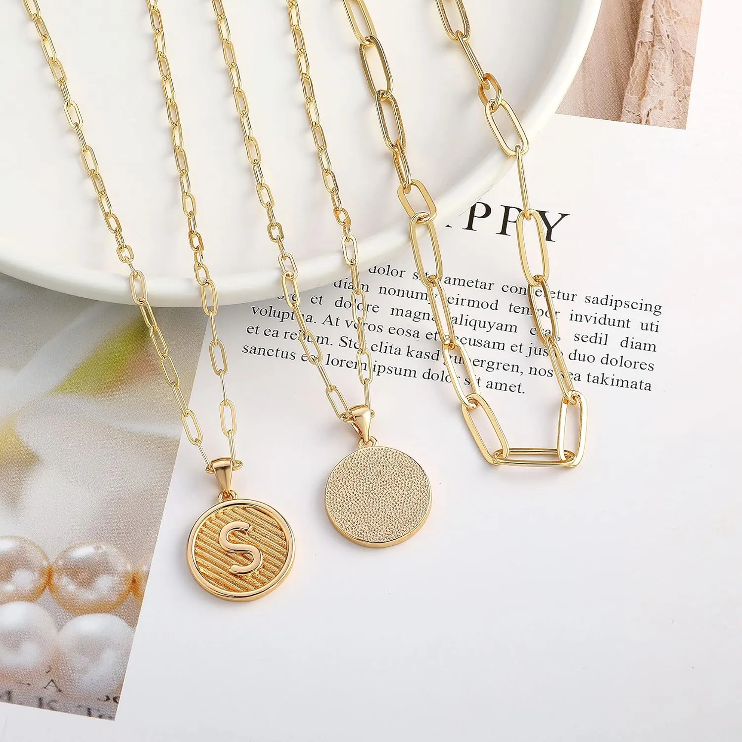 Layered Initial Necklaces for Women, 14K Gold Plated Paperclip Chain Necklace Round Gold Necklace Letter Pendant Layering Initial Necklaces for Women Gold Jewelry for Women Gifts