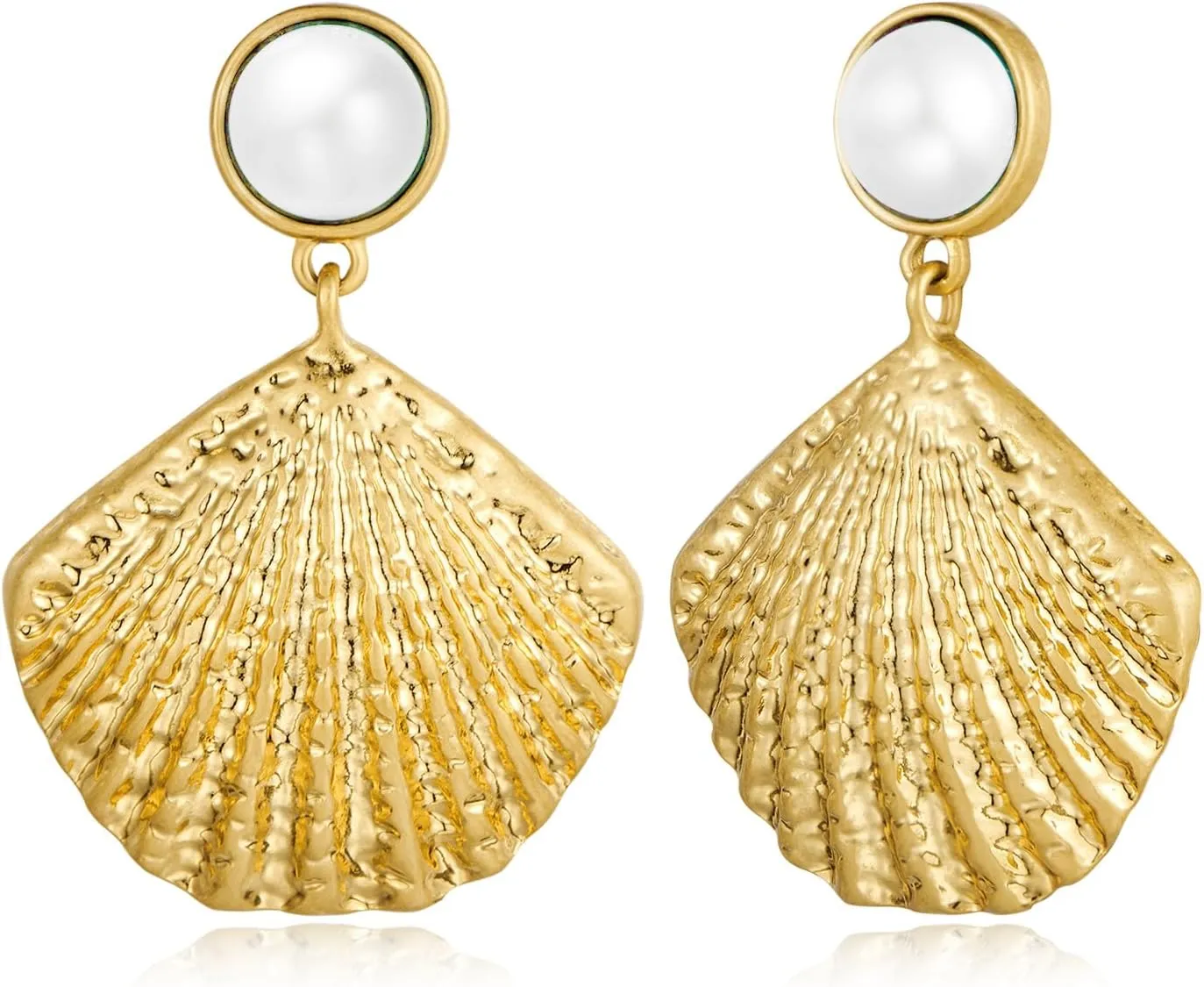 LILIE&WHITE Seashell Stud Earrings For Women Gold Earrings Seashore Earrings Nautical Jewelry For Women Sea life Jewelry beach earrings summer jewelry