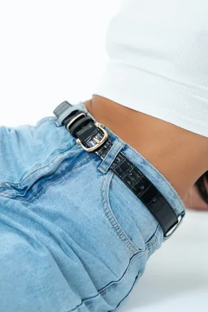 Minimal Croc Belt in Black