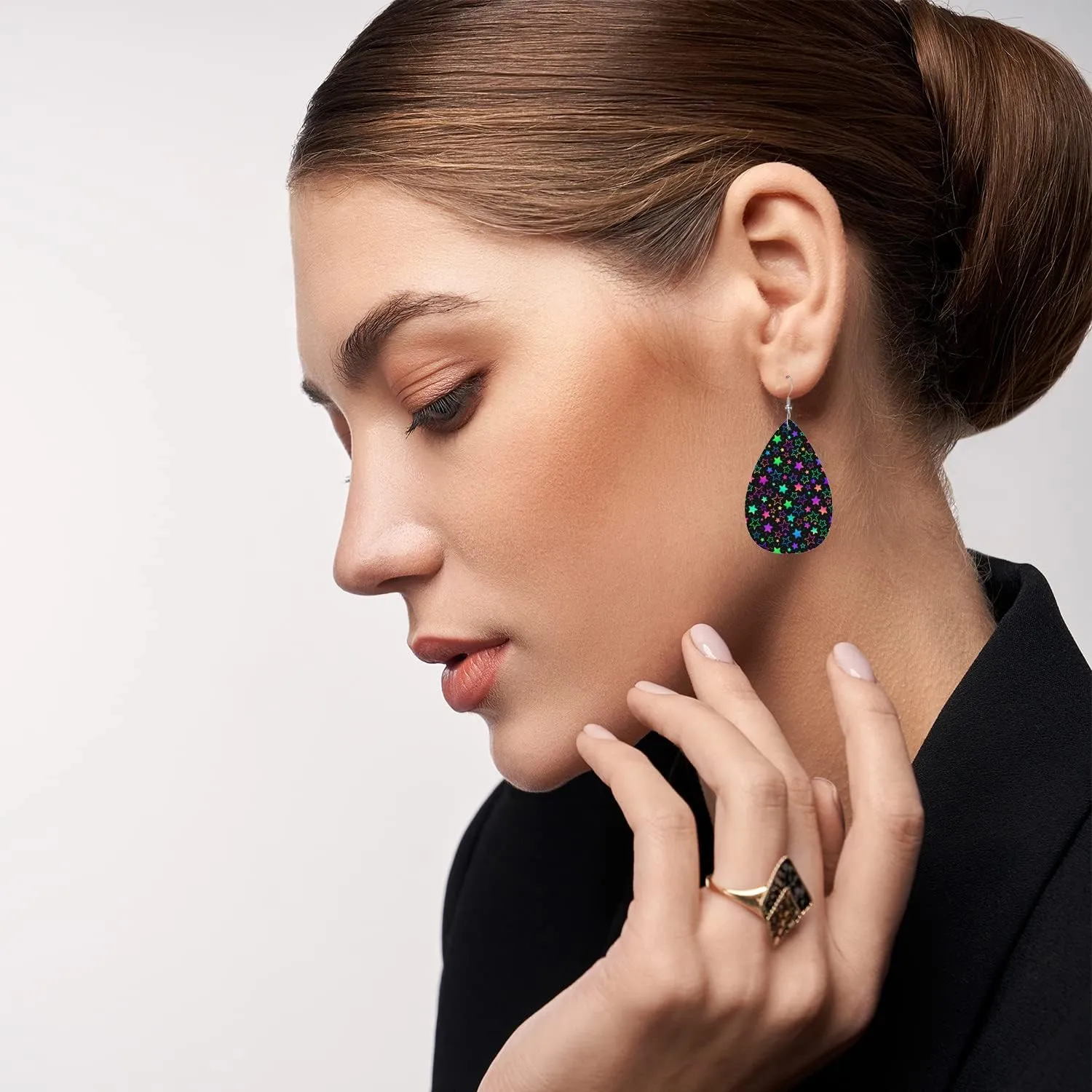 MIOAOSRT Earrings for Women,Leather Earrings Dangle Lightweight Teardrop Earrings Jewelry for Women