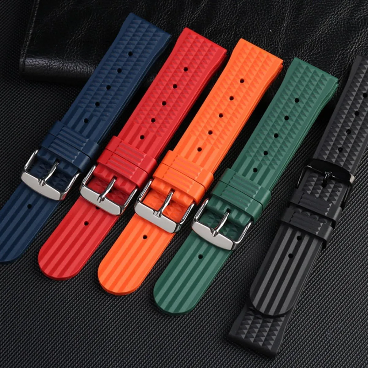 Premium Rubber Waffle Watch Strap- Waterproof Replacement Watch Band- Soft Rubber Watchbands for Men & Women- For Divers & Sports Watches- Suitable for Seiko & Most Watches- 20mm 22mm