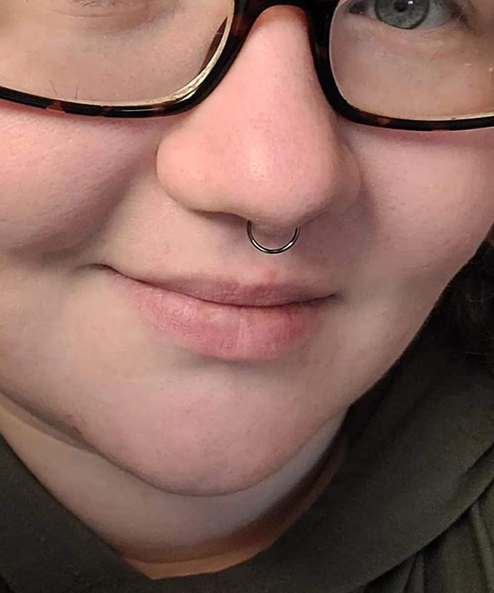 QWALIT Fake Nose Ring Gold Fake Septum Ring Hoop Silver Faux Septum Piercing Clip on Lip Ring Stick on Nose Stud Non Piercing Ear Earring Cuffs Gold Lip Cuff Non Pierced