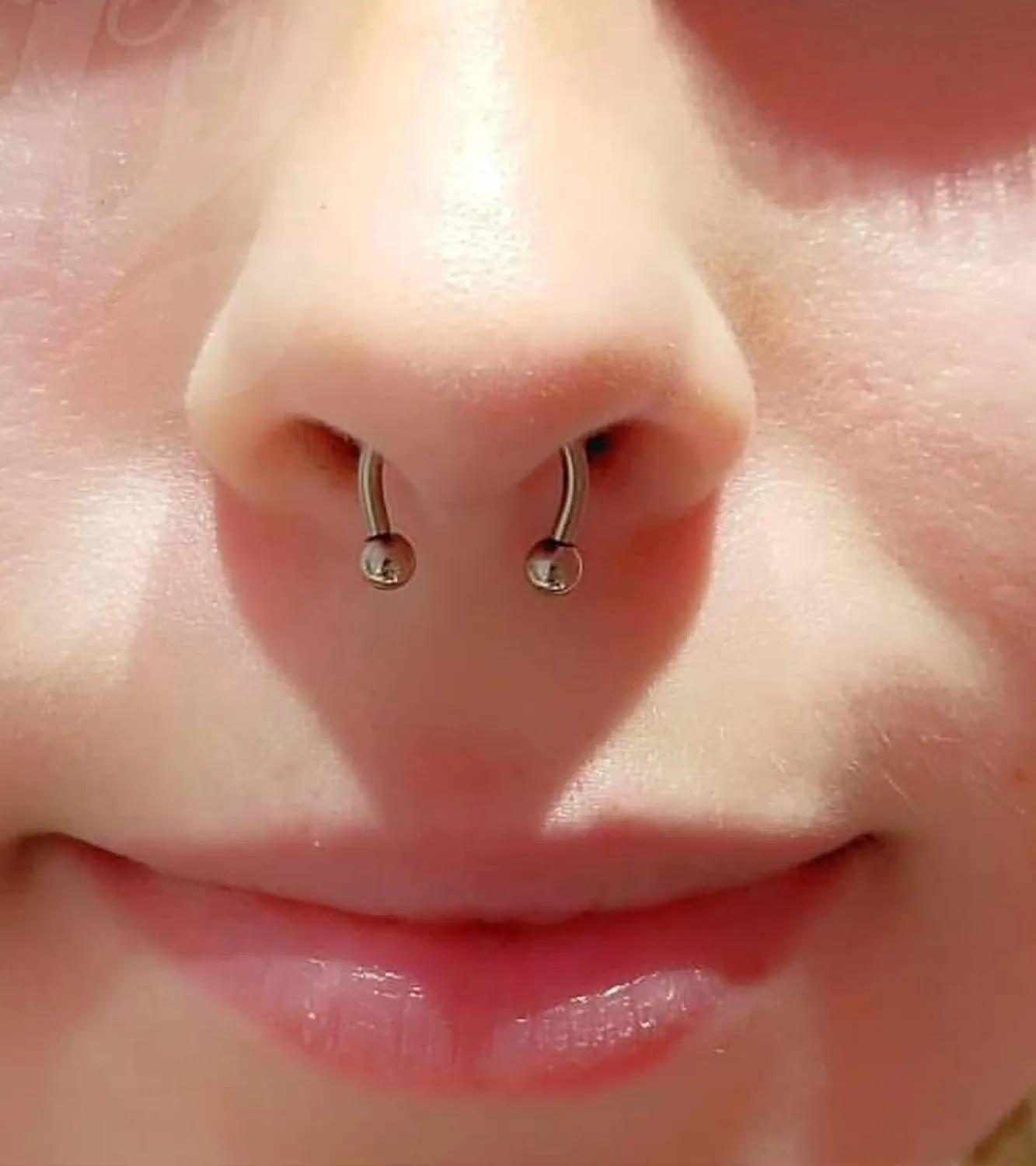 QWALIT Fake Nose Ring Gold Fake Septum Ring Hoop Silver Faux Septum Piercing Clip on Lip Ring Stick on Nose Stud Non Piercing Ear Earring Cuffs Gold Lip Cuff Non Pierced