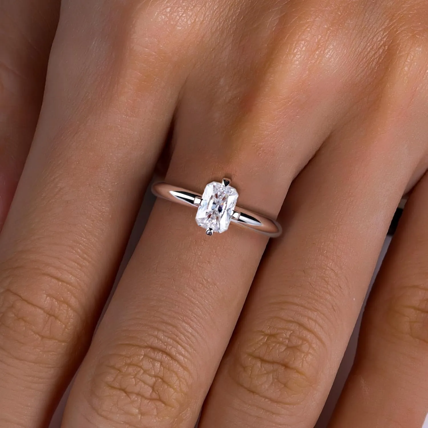 Radiant/Emerald Cut Moissanite Wedding Engagement Ring 1.3/1.6cttw D Color VVS1 Clarity 925 Sterling Silver 3 Stones Promise Anniversary Rings for Women with Certificate