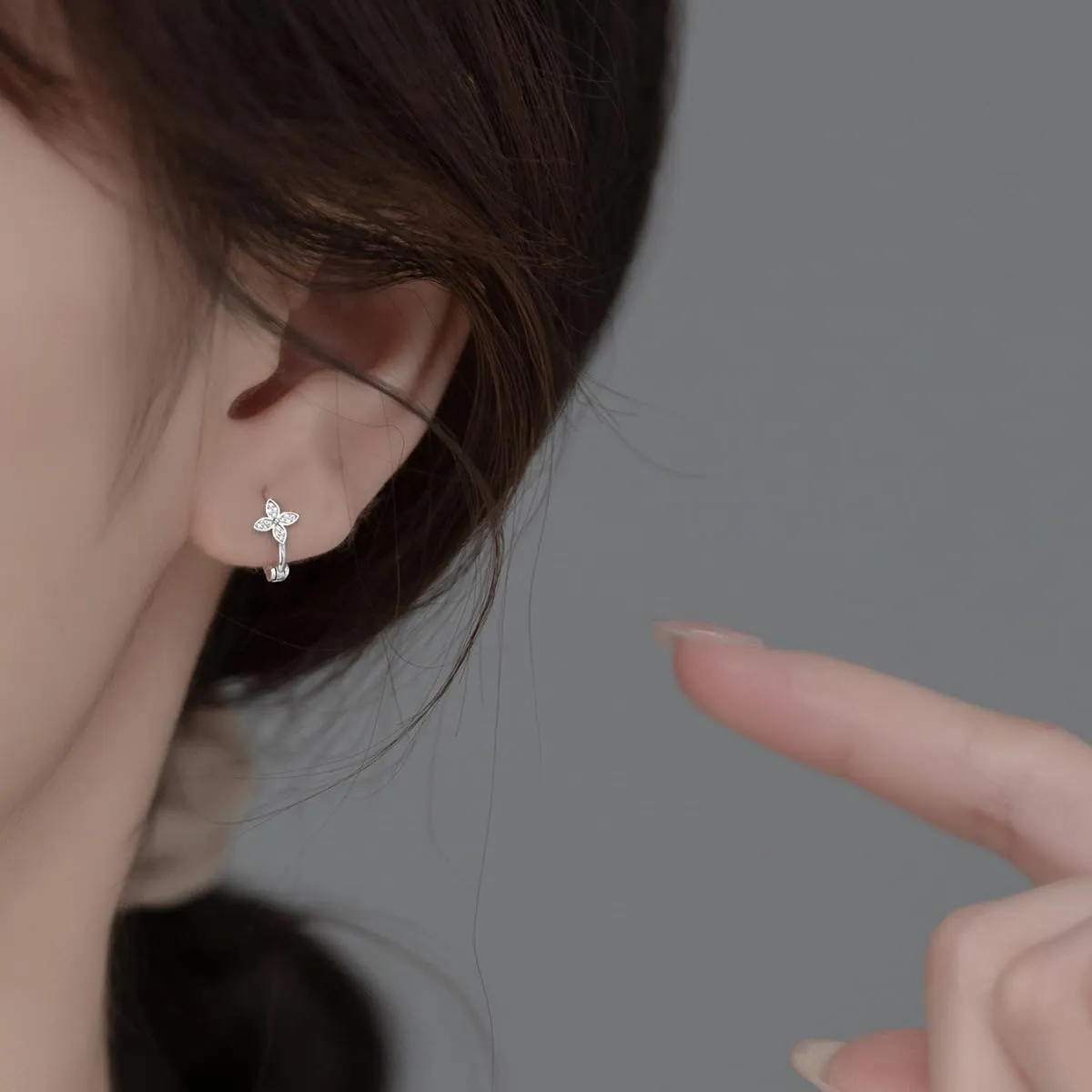 Reffeer Solid 925 Sterling Silver CZ Flower Hoop Earrings Huggie for Women Teens Flower Cartilage Hoop Earrings Helix Earrings