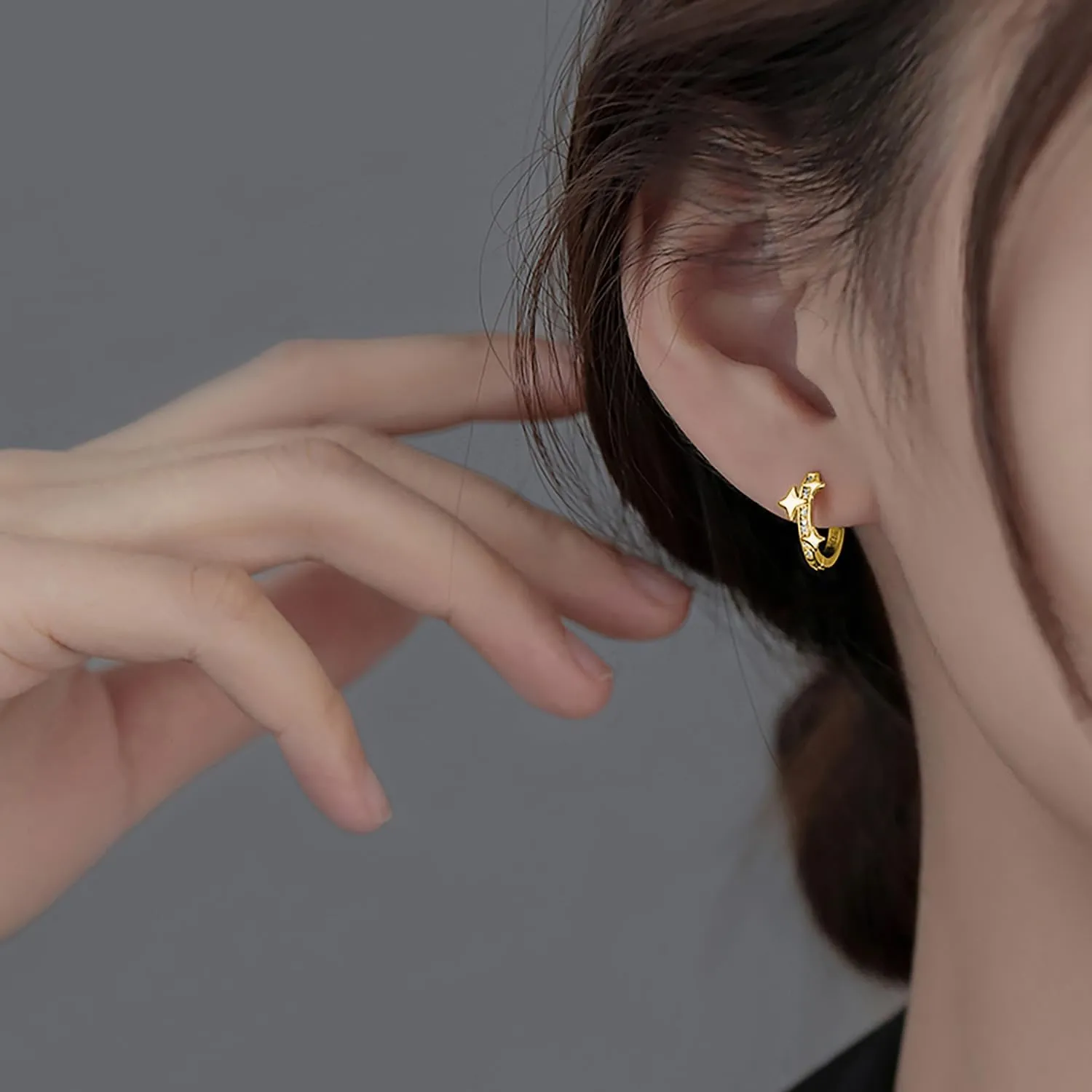 Reffeer Solid 925 Sterling Silver CZ Star Hoop Earrings for Women Teens Star Huggie Hoop Earrings Hypoallergenic
