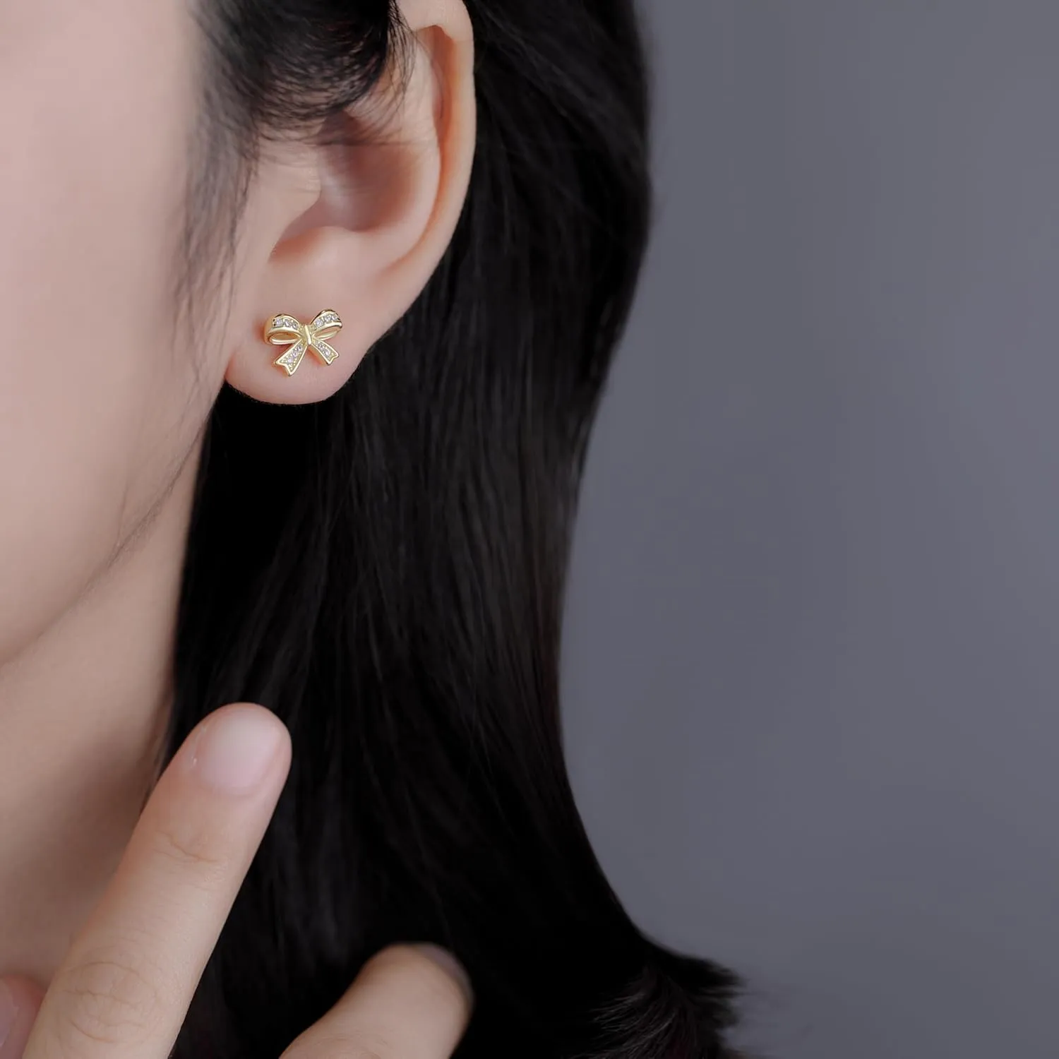SLUYNZ Solid 925 Sterling Silver Tiny Bow Earrings Stud for Women Teens CZ Bowknot Stud Earrings